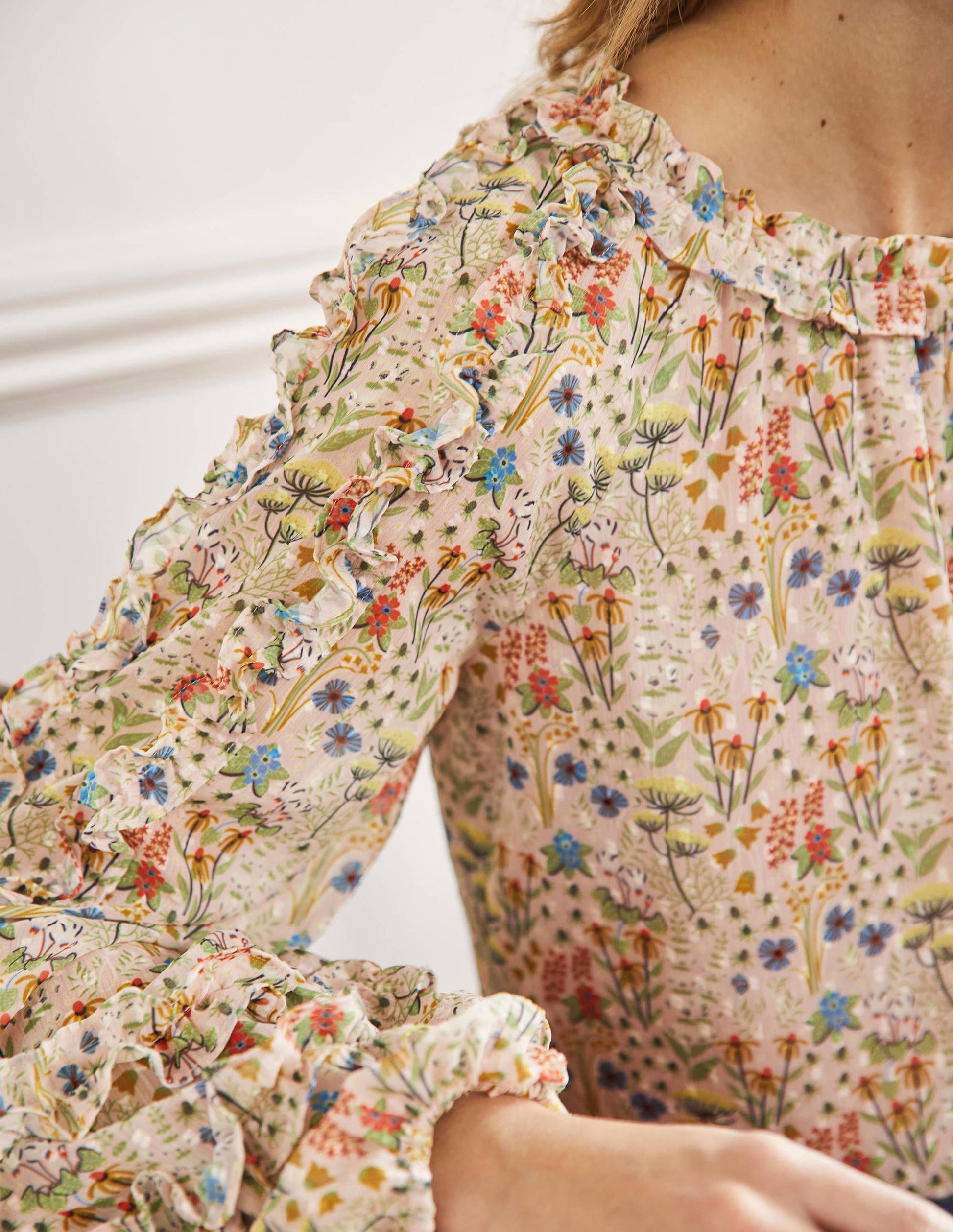 Blouse volantée à manches raglan-Milkshake, motif Wildflower Bloom-2