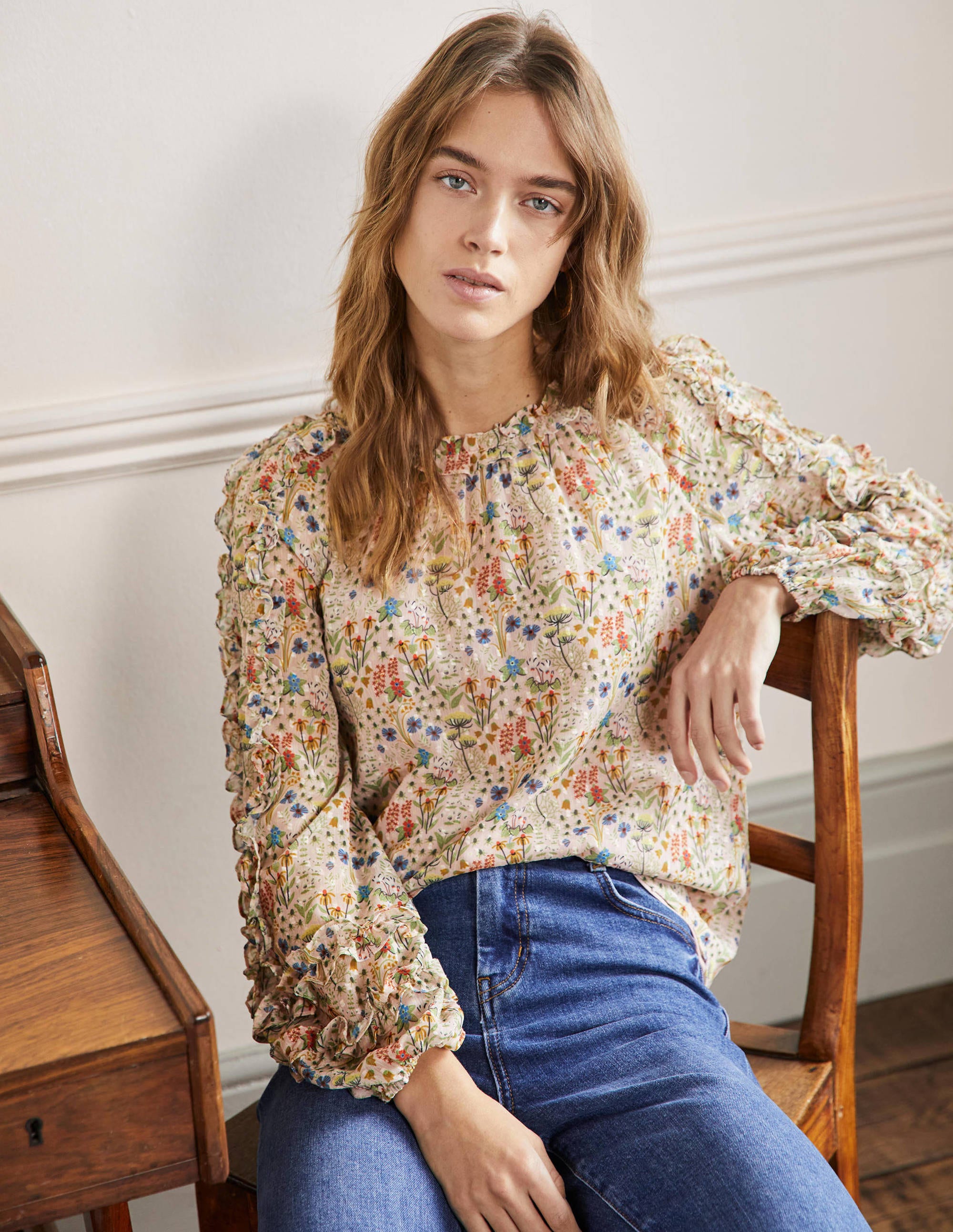Blouse volantée à manches raglan-Milkshake, motif Wildflower Bloom - Image 4
