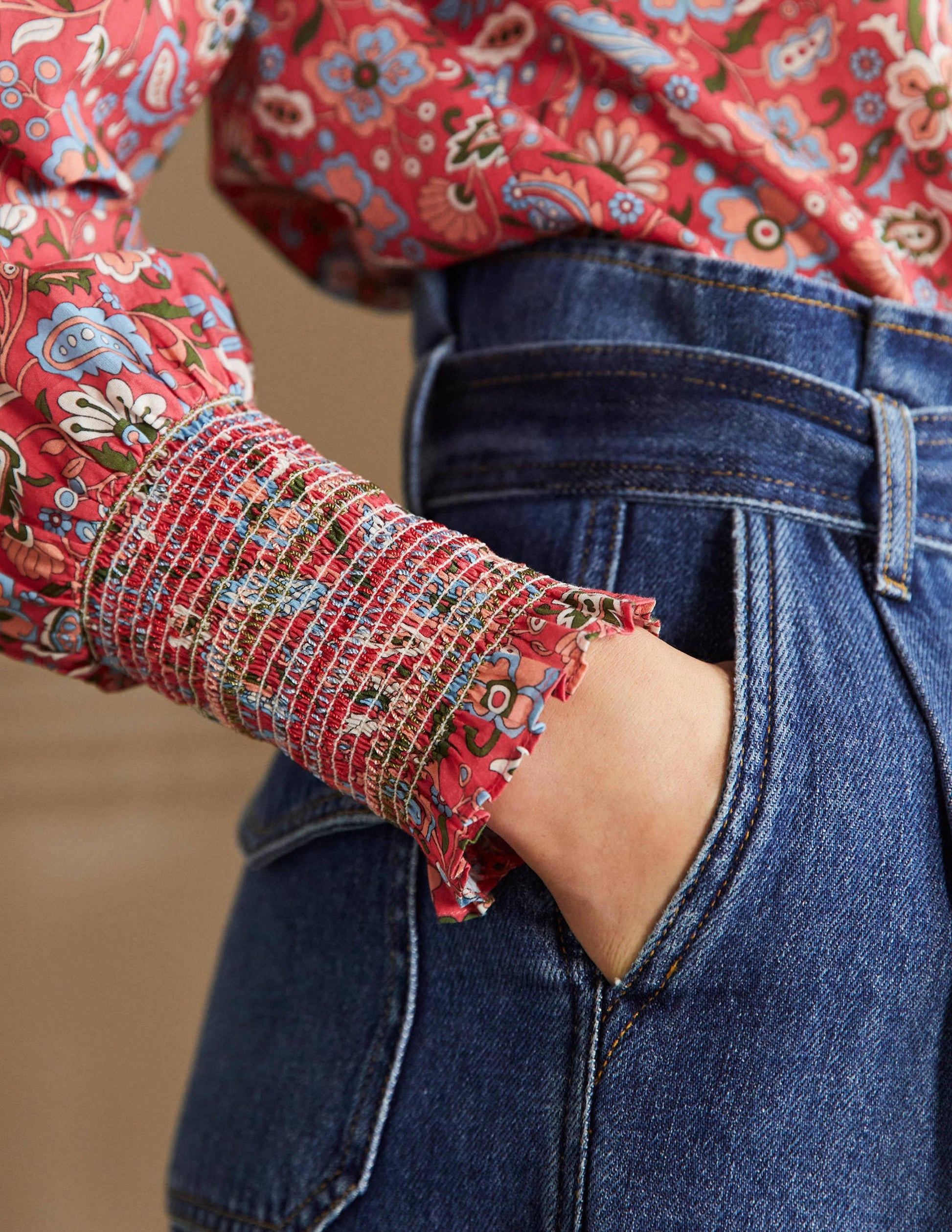 Top imprimé avec poignets à smocks-Radis, motif Oriental Paradise-2