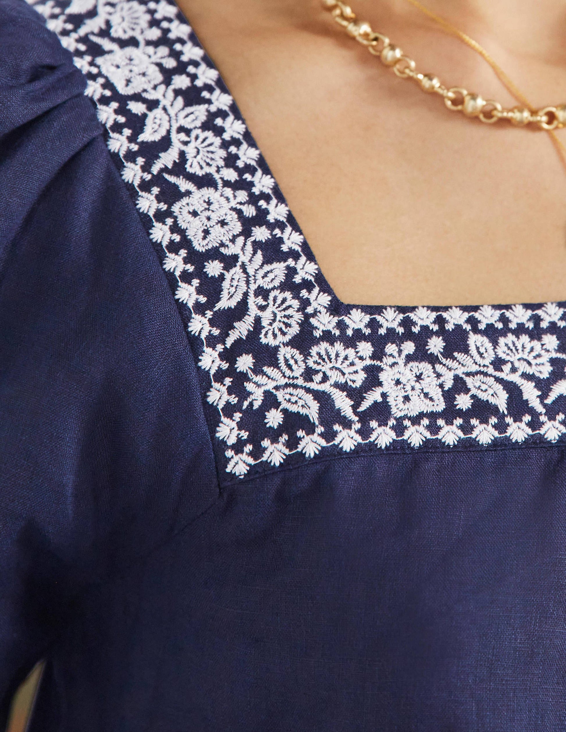Top à col carré en lin-Broderie bleu marine-2