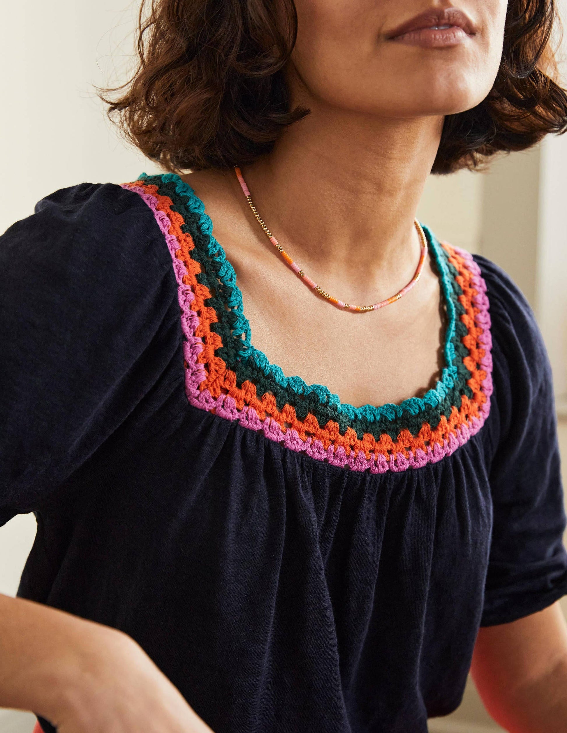 Top à manches bouffantes et détail crocheté-Bleu marine-2