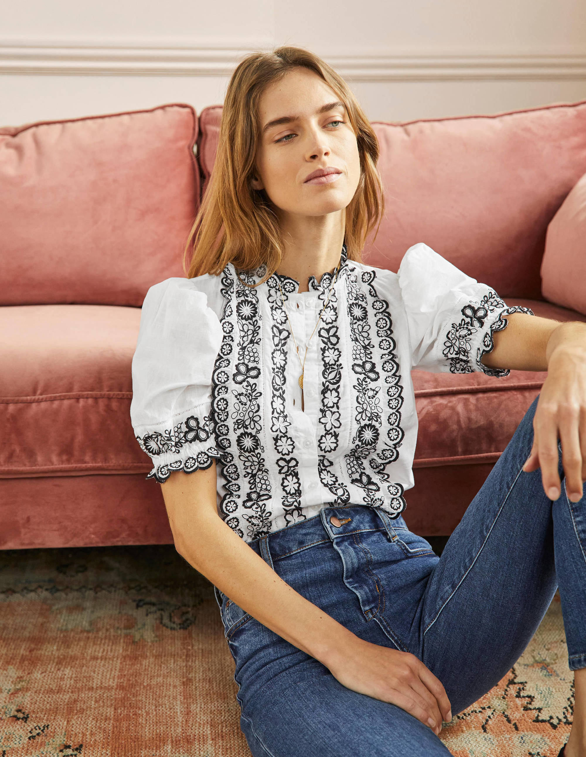 Embroidered Short Sleeve Shirt-White - Image 1