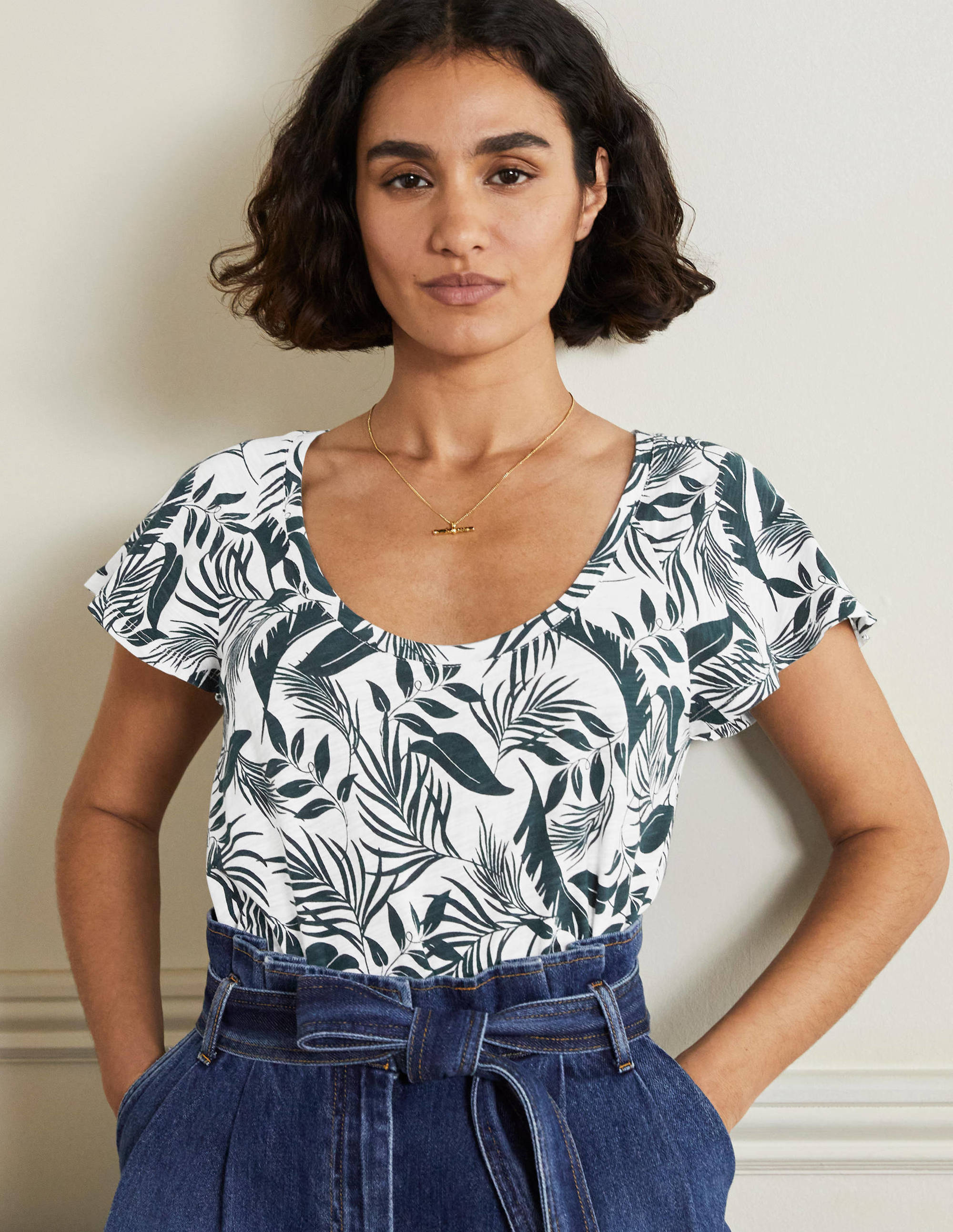 Scoop Flutter Sleeve T-Shirt-Midnight Garden, Foliage - Image 4