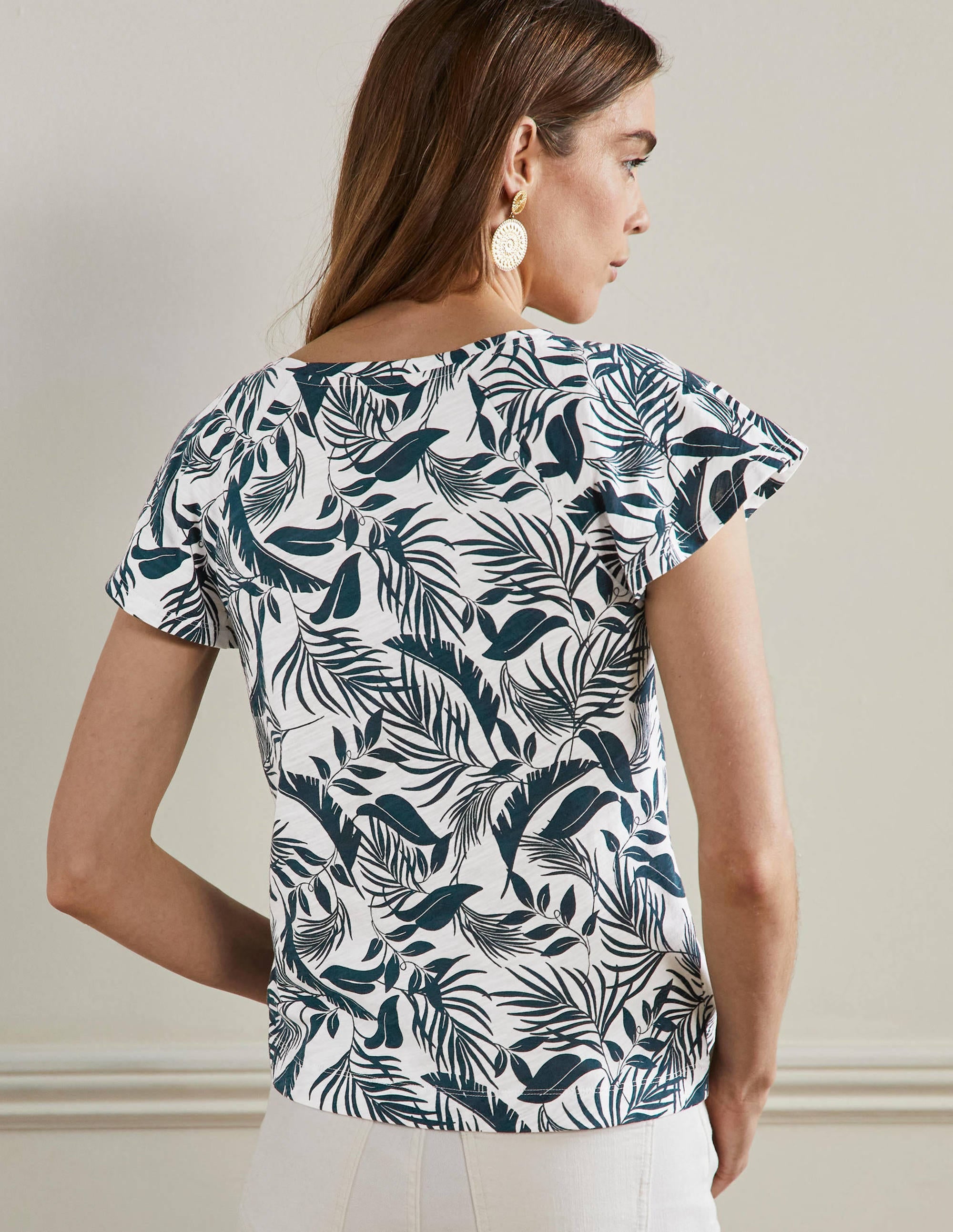 T-shirt col U à manches aériennes-Ivoire et rose, motif Paradise Palm - Image 3