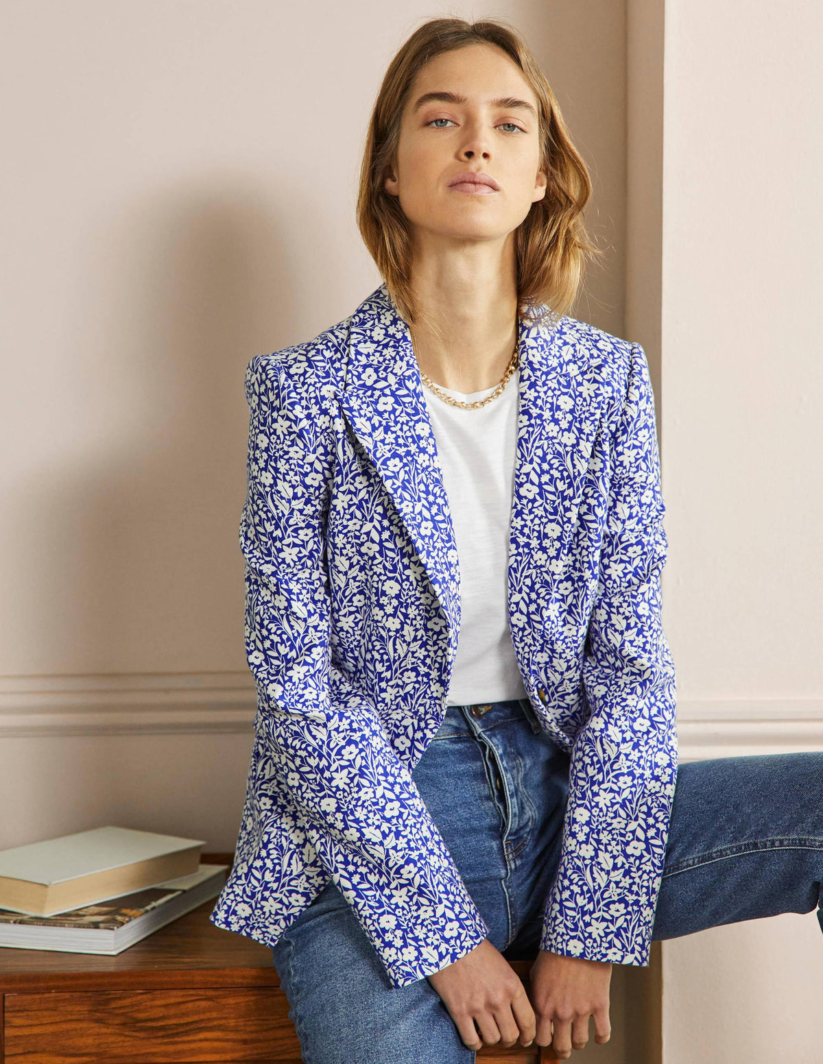 Carrie Strukturierter Baumwollblazer-Meeresblau/Naturweiß, Wildblumen - Image 1