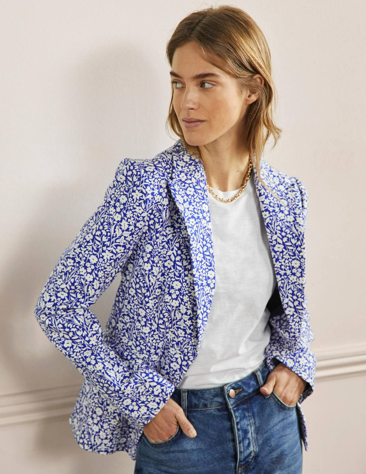 Carrie Strukturierter Baumwollblazer-Meeresblau/Naturweiß, Wildblumen - Image 4
