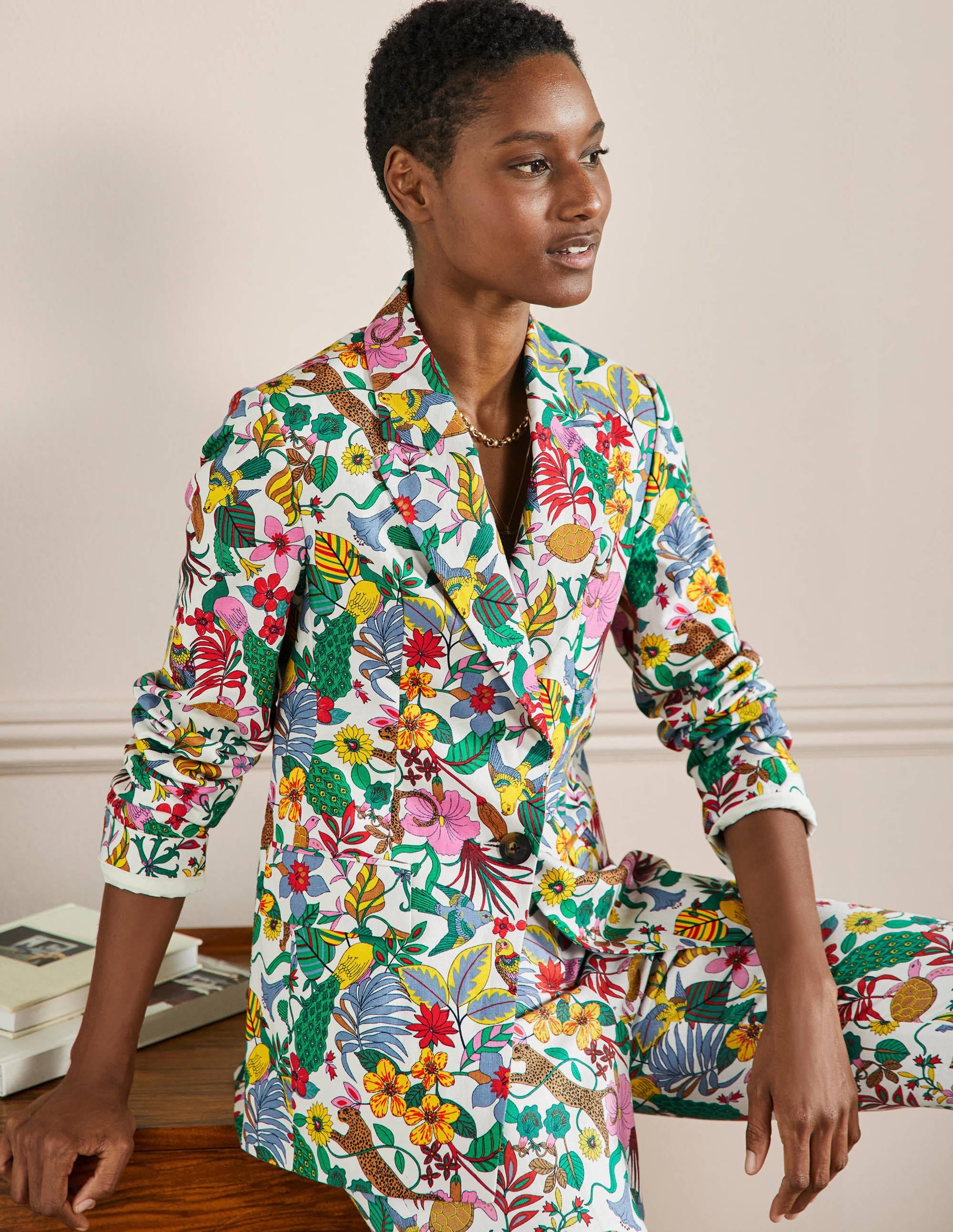 Blazer ajusté Thea en lin-Multi, motif Exotic Paradise - Image 1