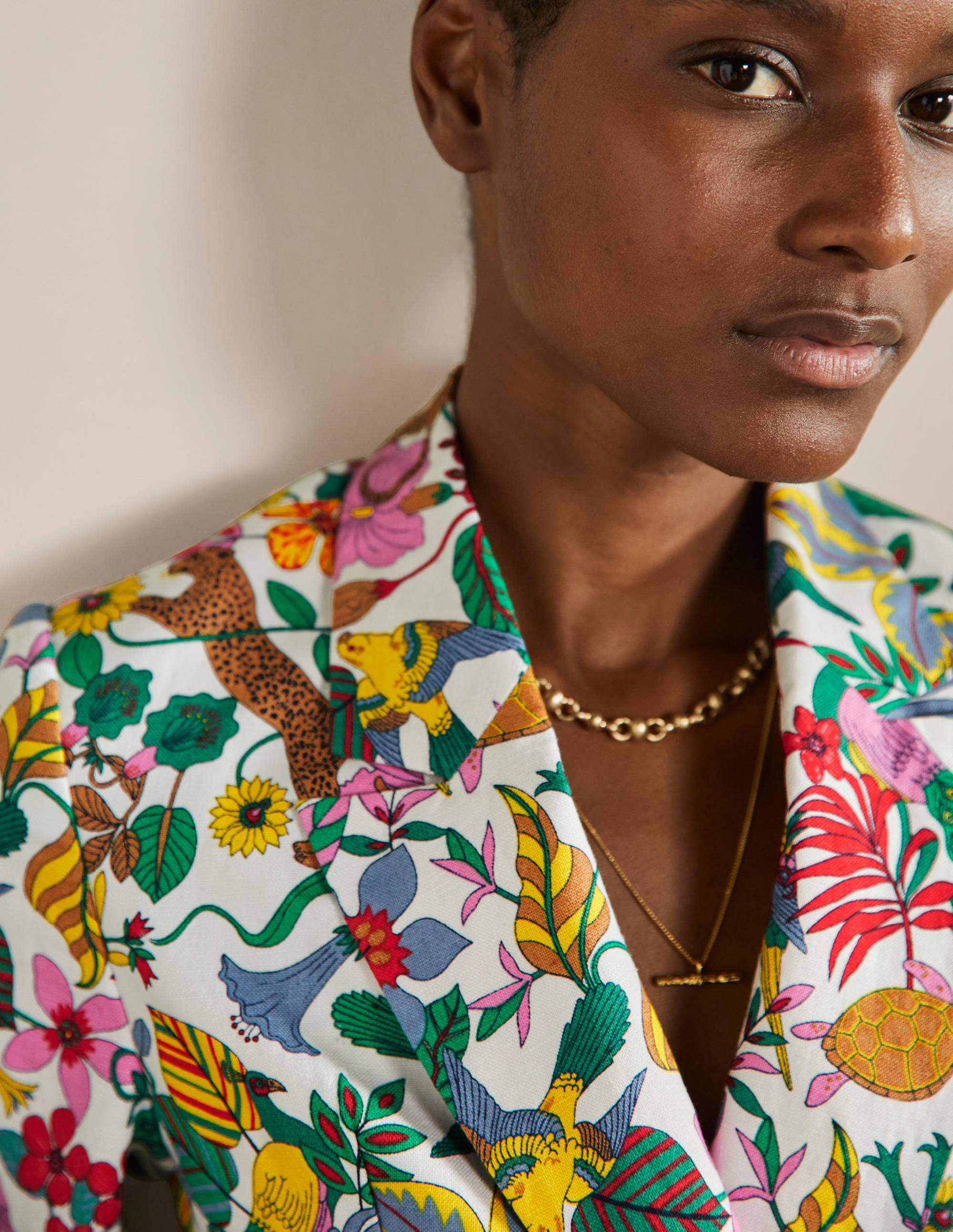 Blazer ajusté Thea en lin-Multi, motif Exotic Paradise - Image 2