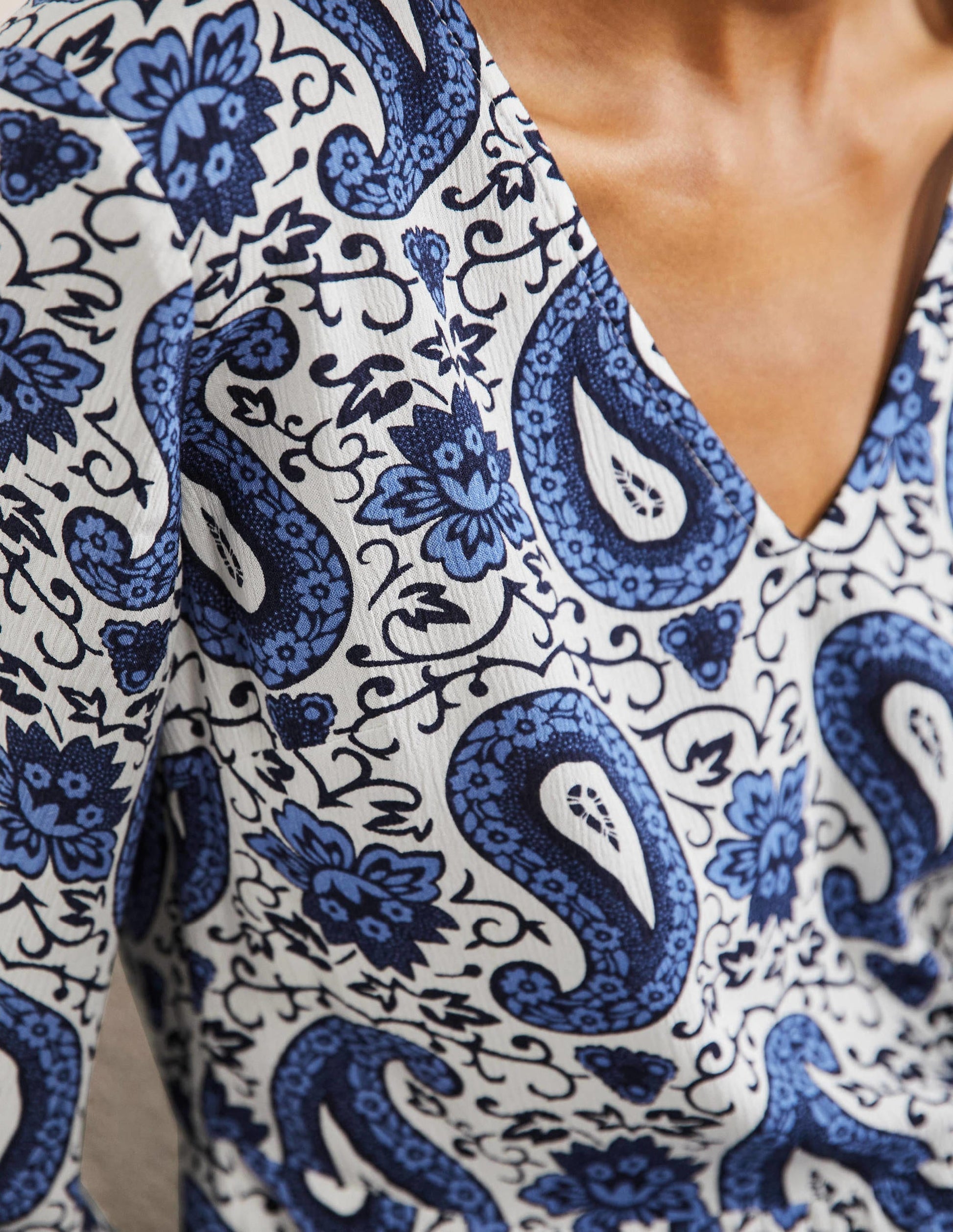 Blouson Sleeve Maxi Dress-Hyacinth, Enchanting Paisley-2