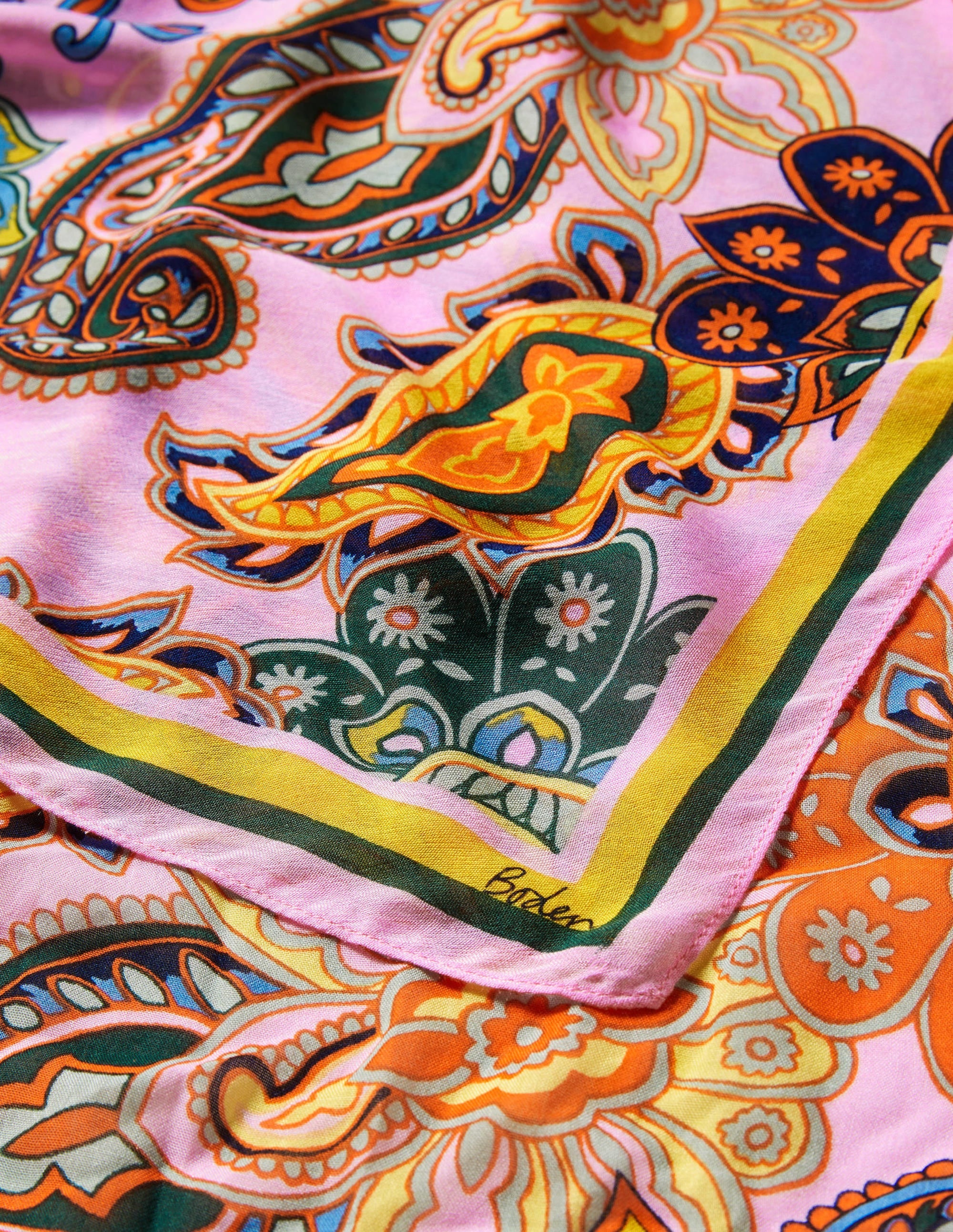 Foulard en modal imprimé-Fleur de cerisier, motif Paisley Charm - Image 2