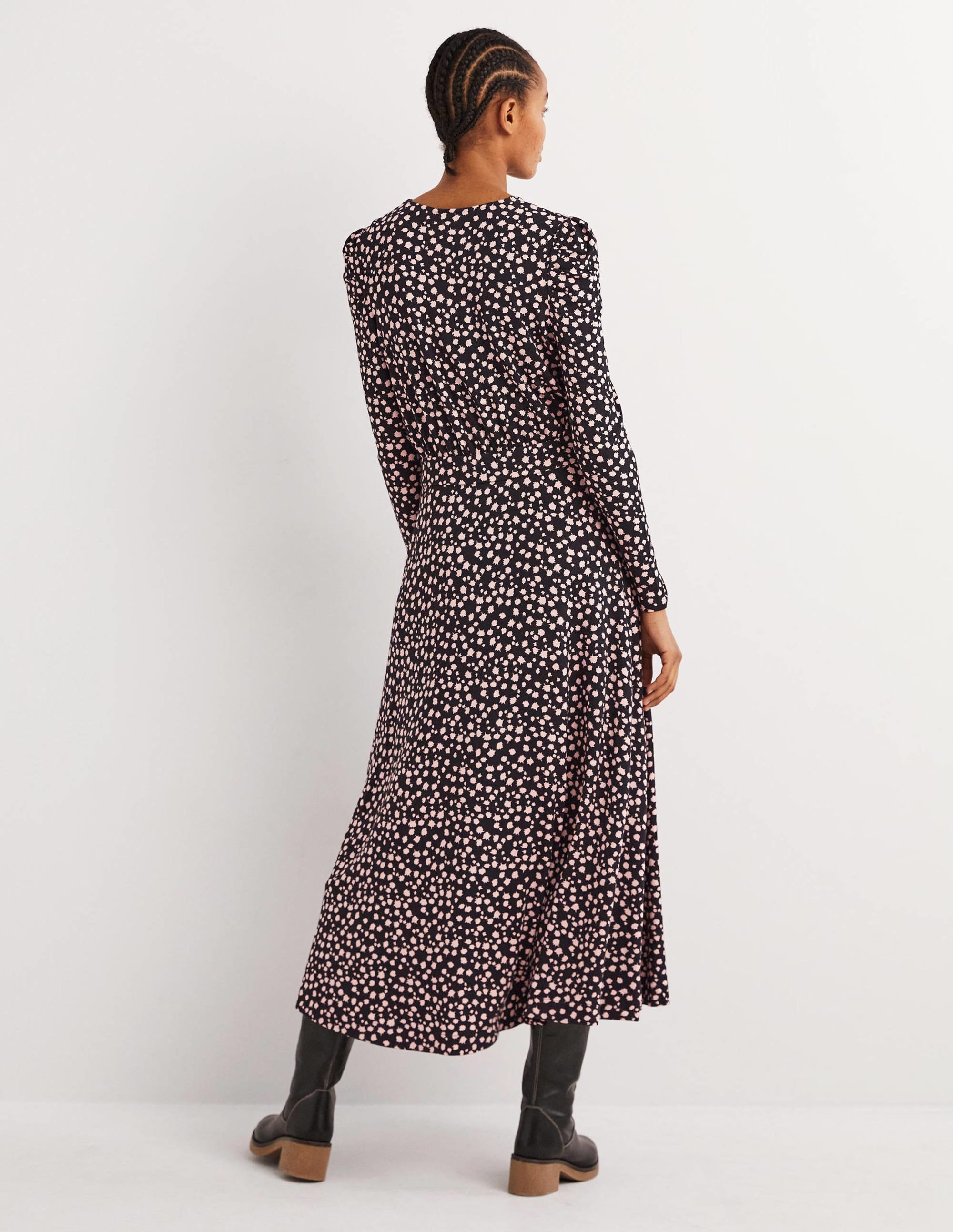 Jersey-Midikleid mit Puffärmeln-Schwarz, Fallende Knospen - Image 3