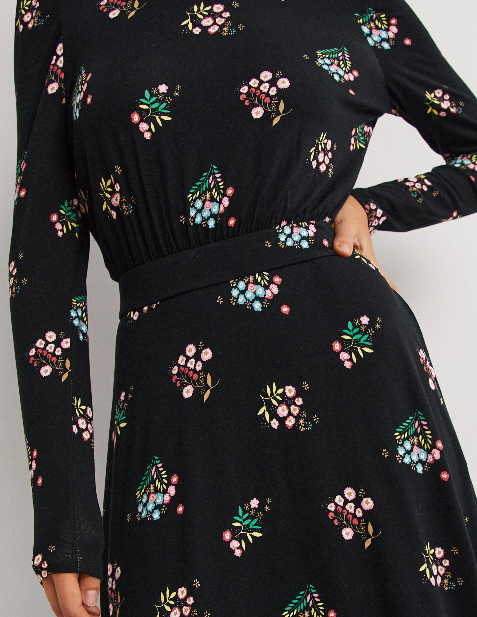 Puff Sleeve Jersey Midi Dress-Black, Delicate Sprig-2