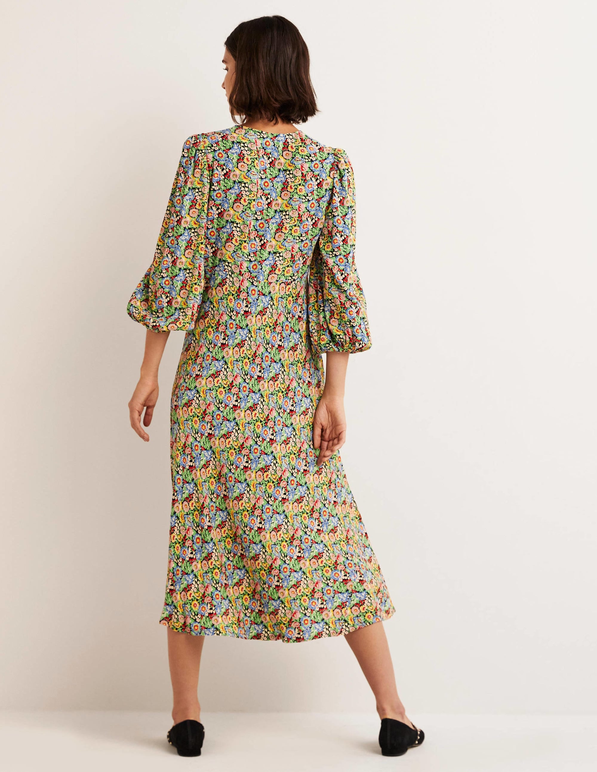 Midikleid in Empire-Form-Bunt, Blumenillusion - Image 3