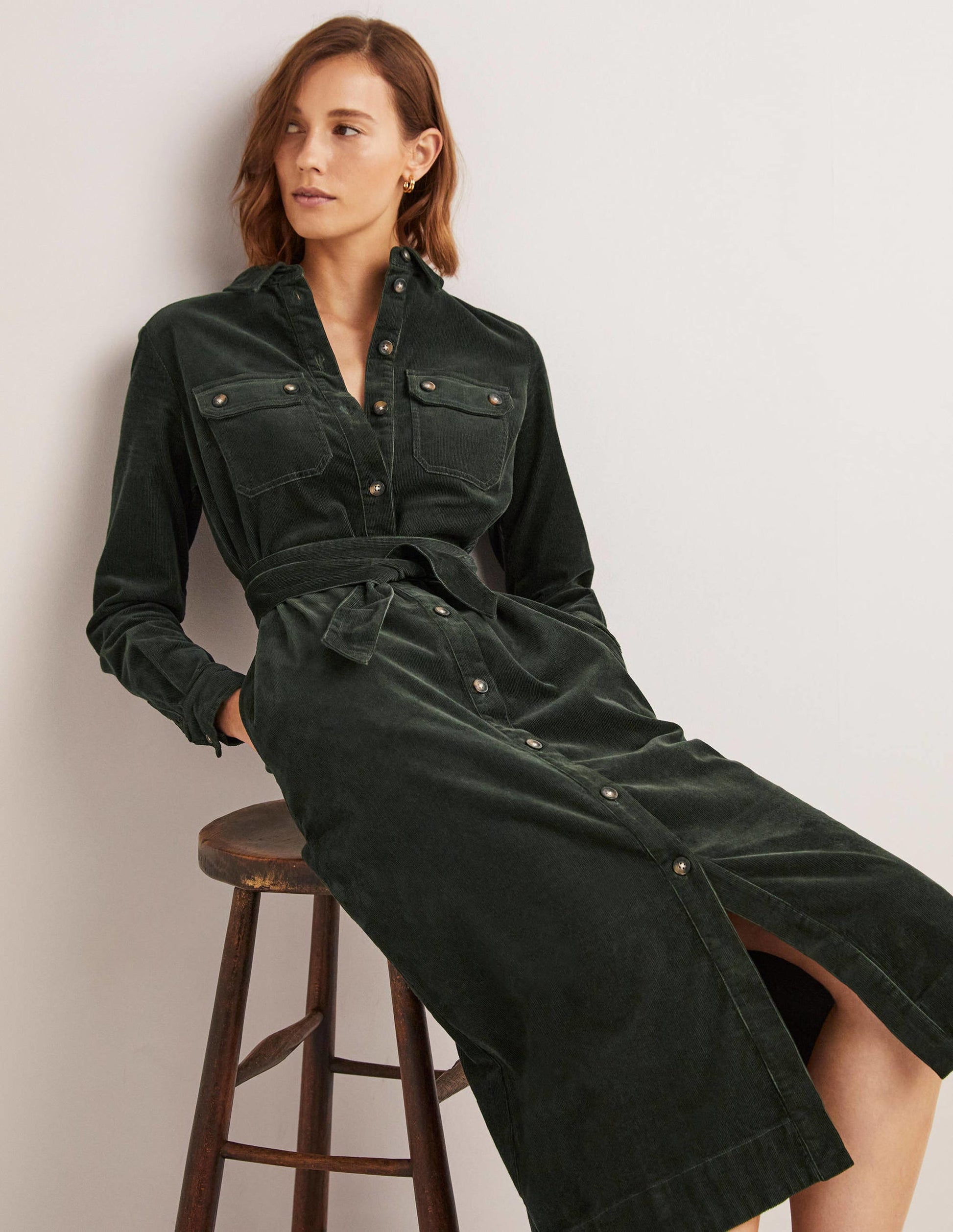 Midi-Hemdblusenkleid aus Cord-Waldgrün-4