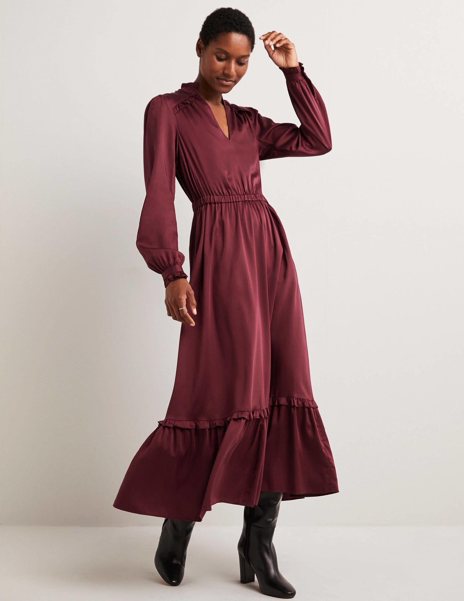 Satin-Midikleid mit Plisseefalten-Glühweinrot-1