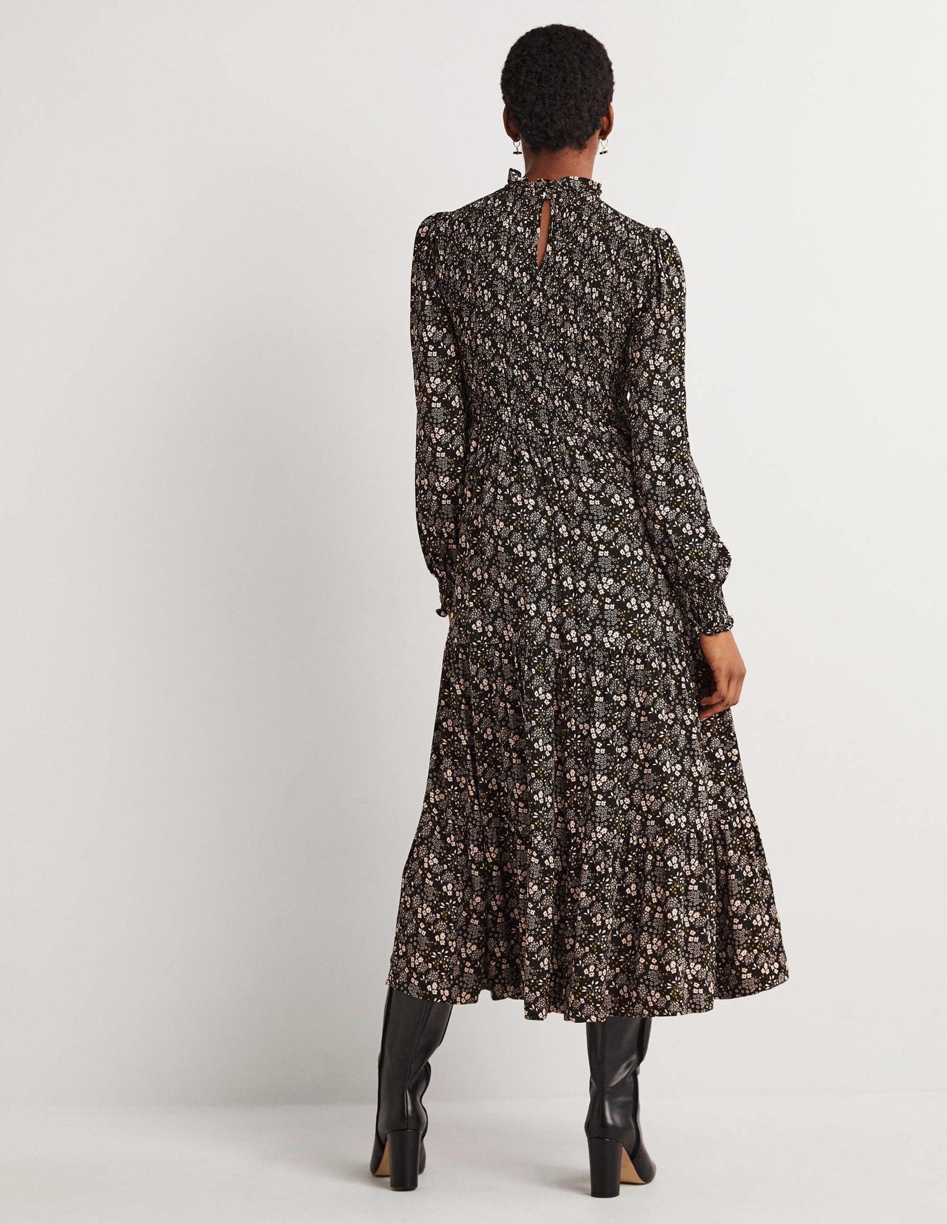 Robe midi à smocks et volants-Noir, motif Prairie Garden-3