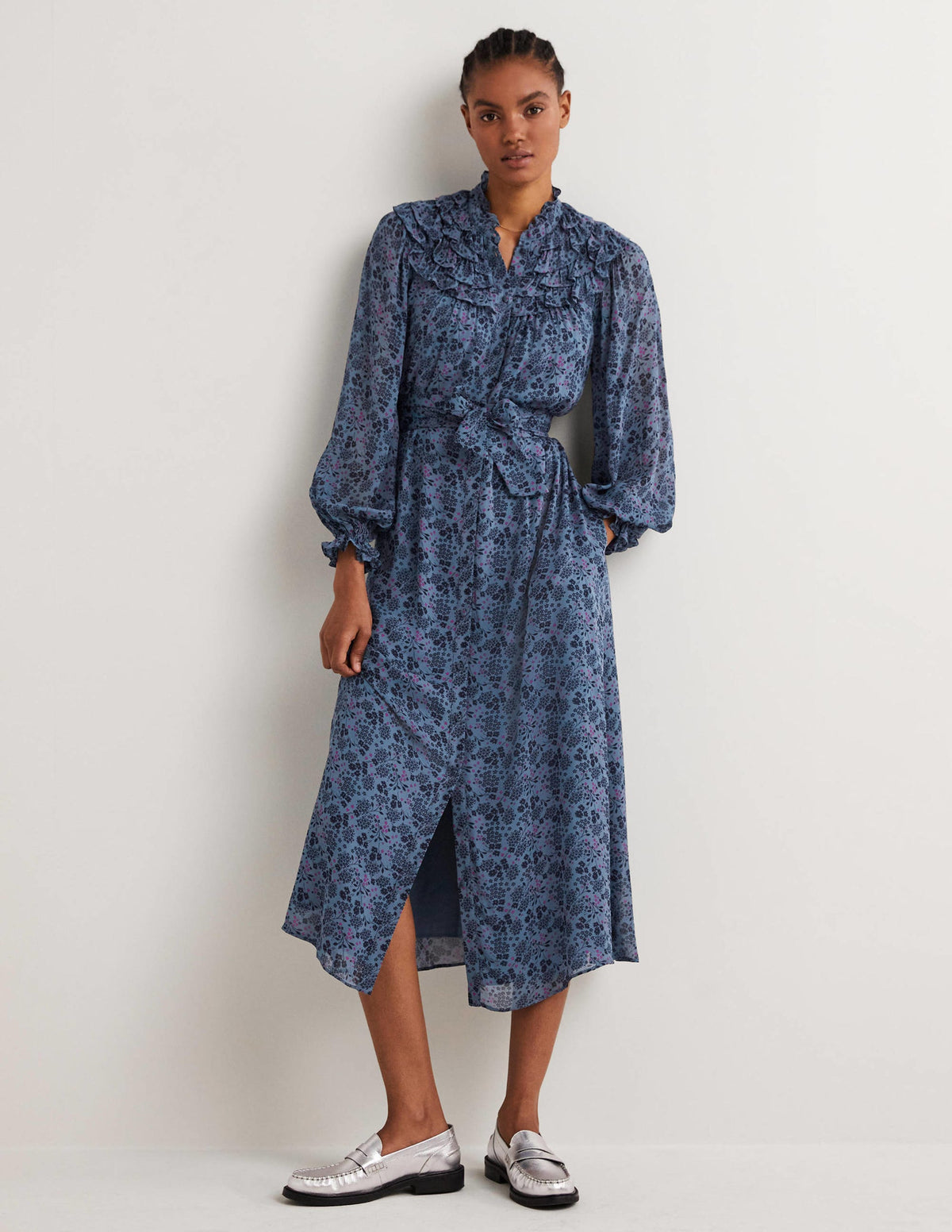 Midi-Hemdblusenkleid mit gerüschter Passe-Mittelblau, Präriegarten - Image 1