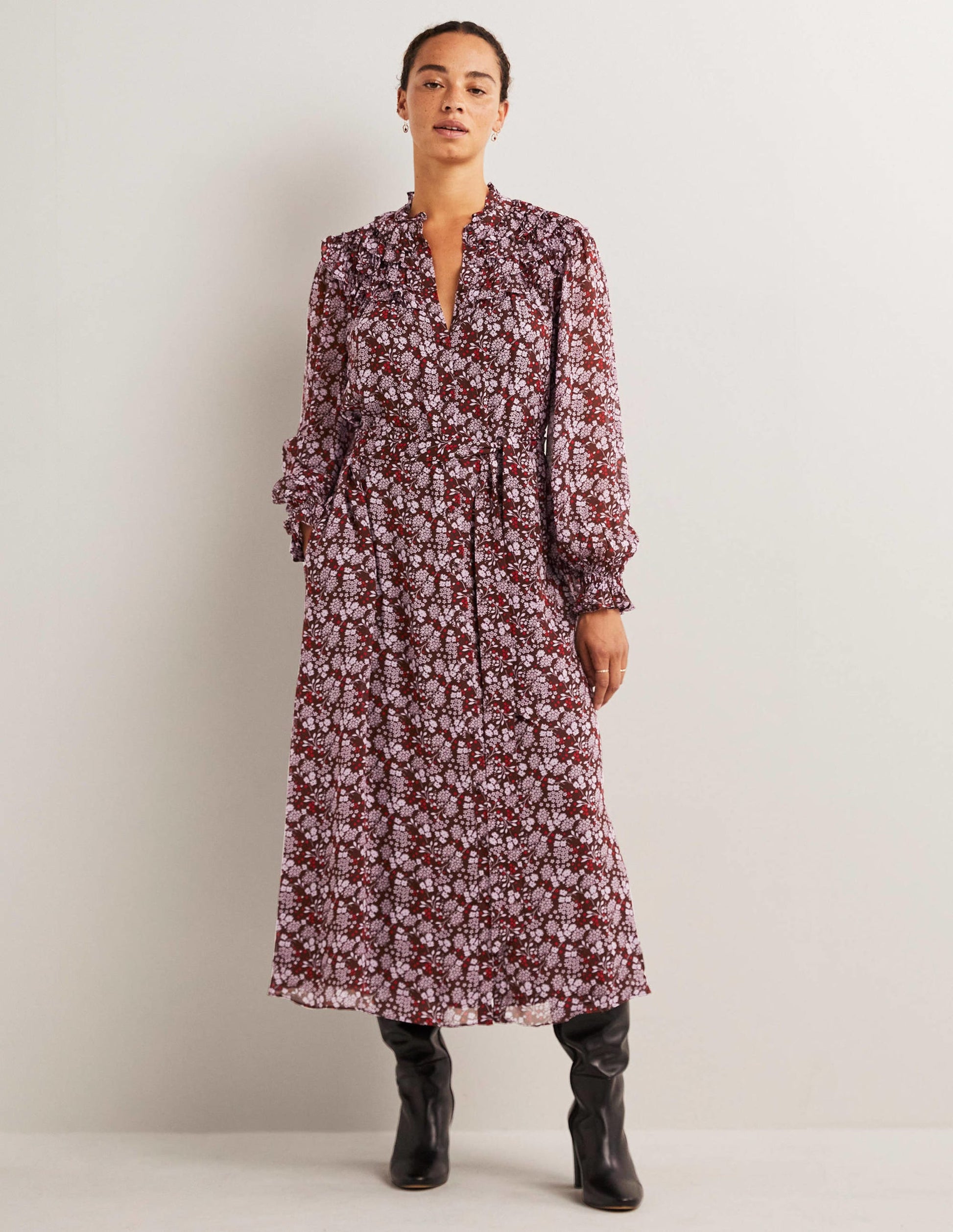 Midi-Hemdblusenkleid mit gerüschter Passe-Dunkles Mahagoni, Präriegarten-1