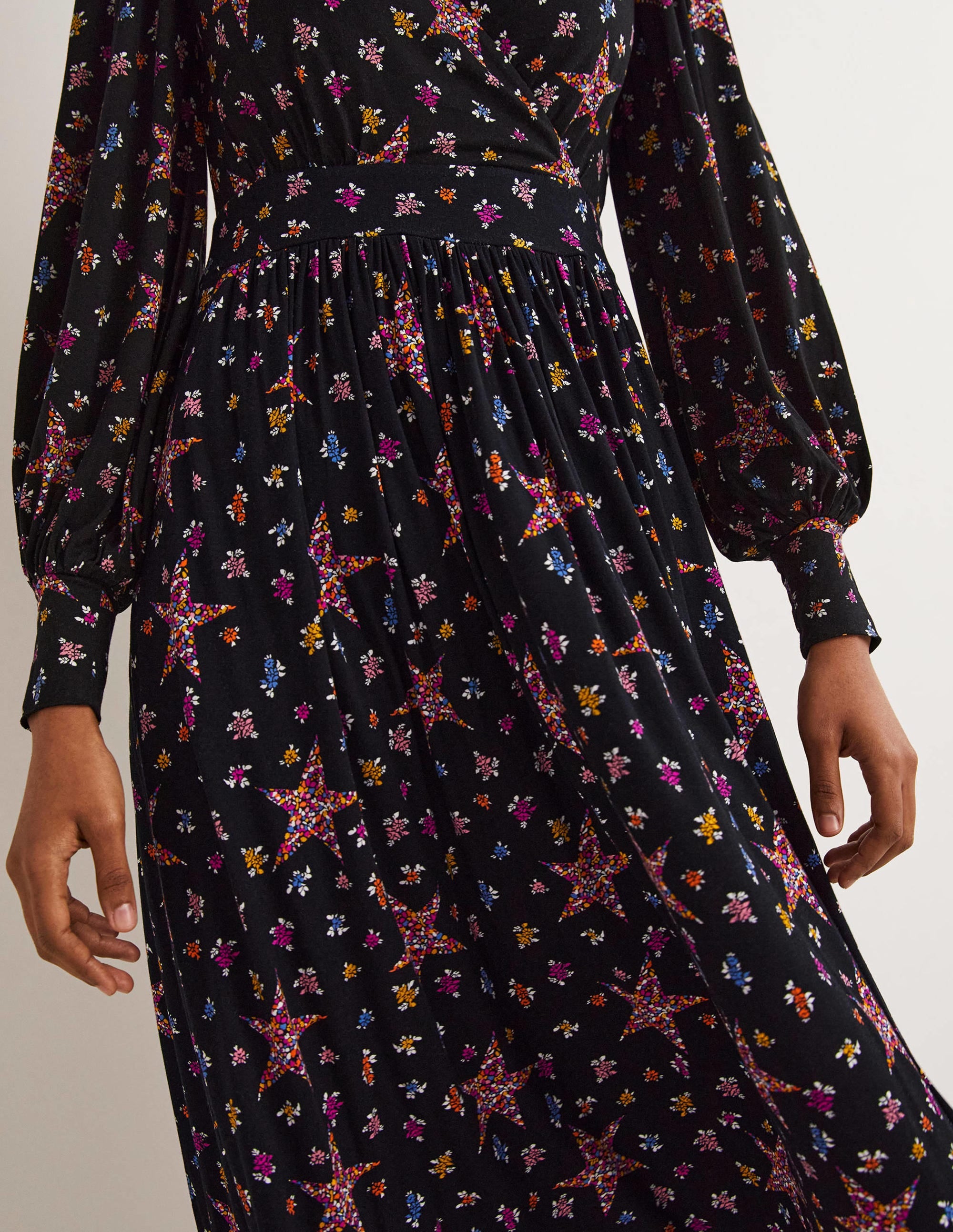 Robe midi à effet portefeuille fixe en jersey-Noir, motif Star Floral - Image 4