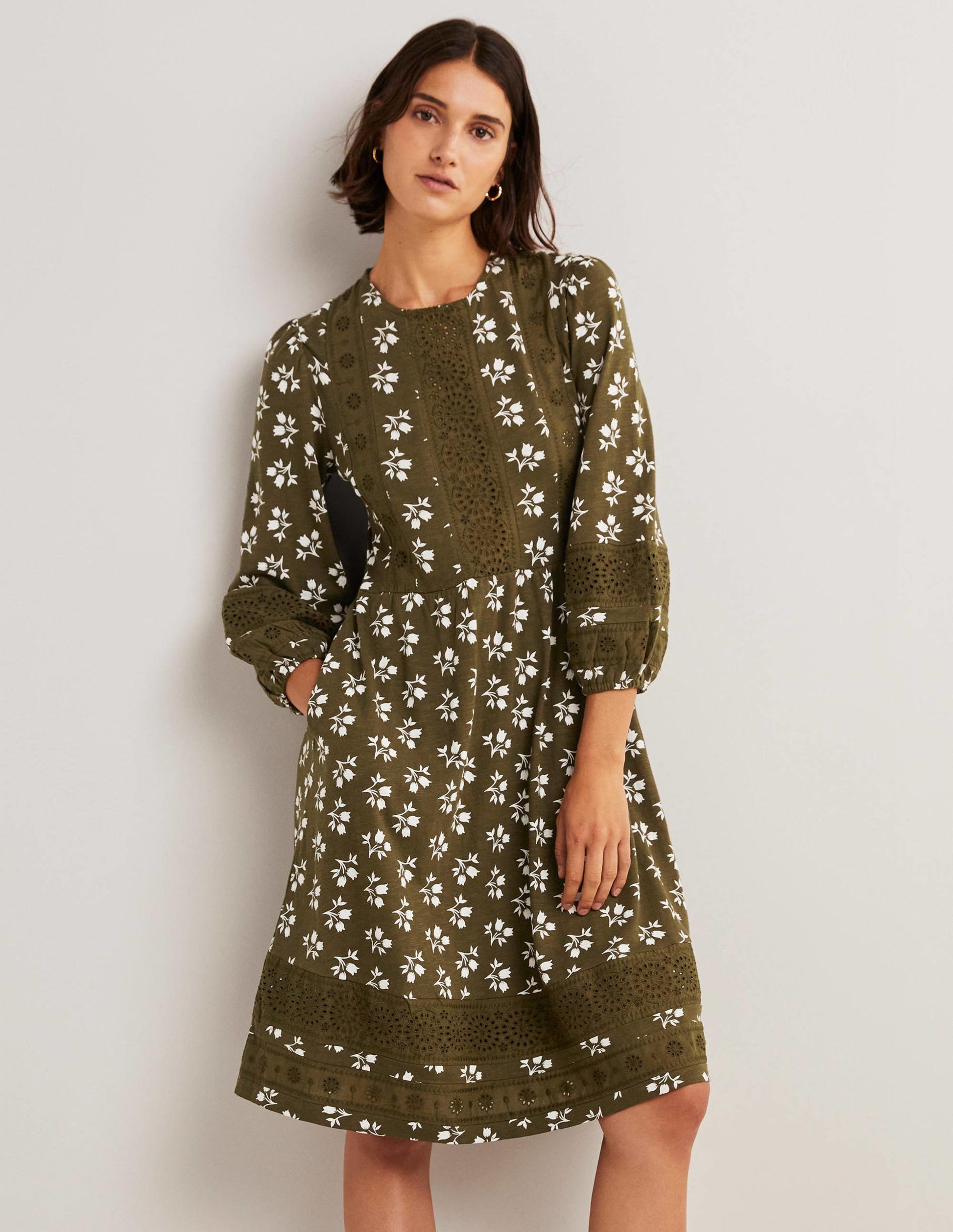 Robe ornementée en jersey-Basilic, motif Bouquet Bud-2