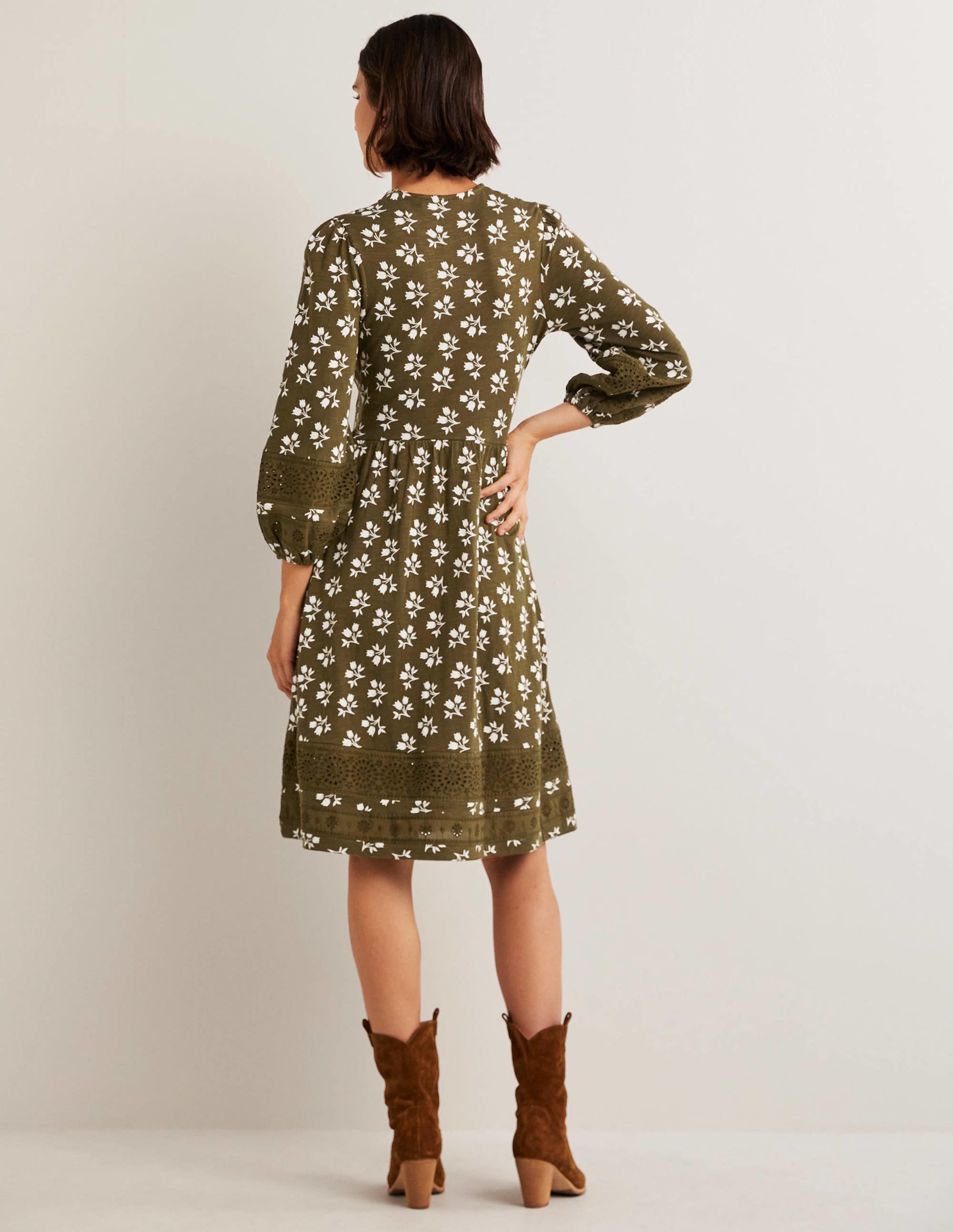Robe ornementée en jersey-Basilic, motif Bouquet Bud - Image 4