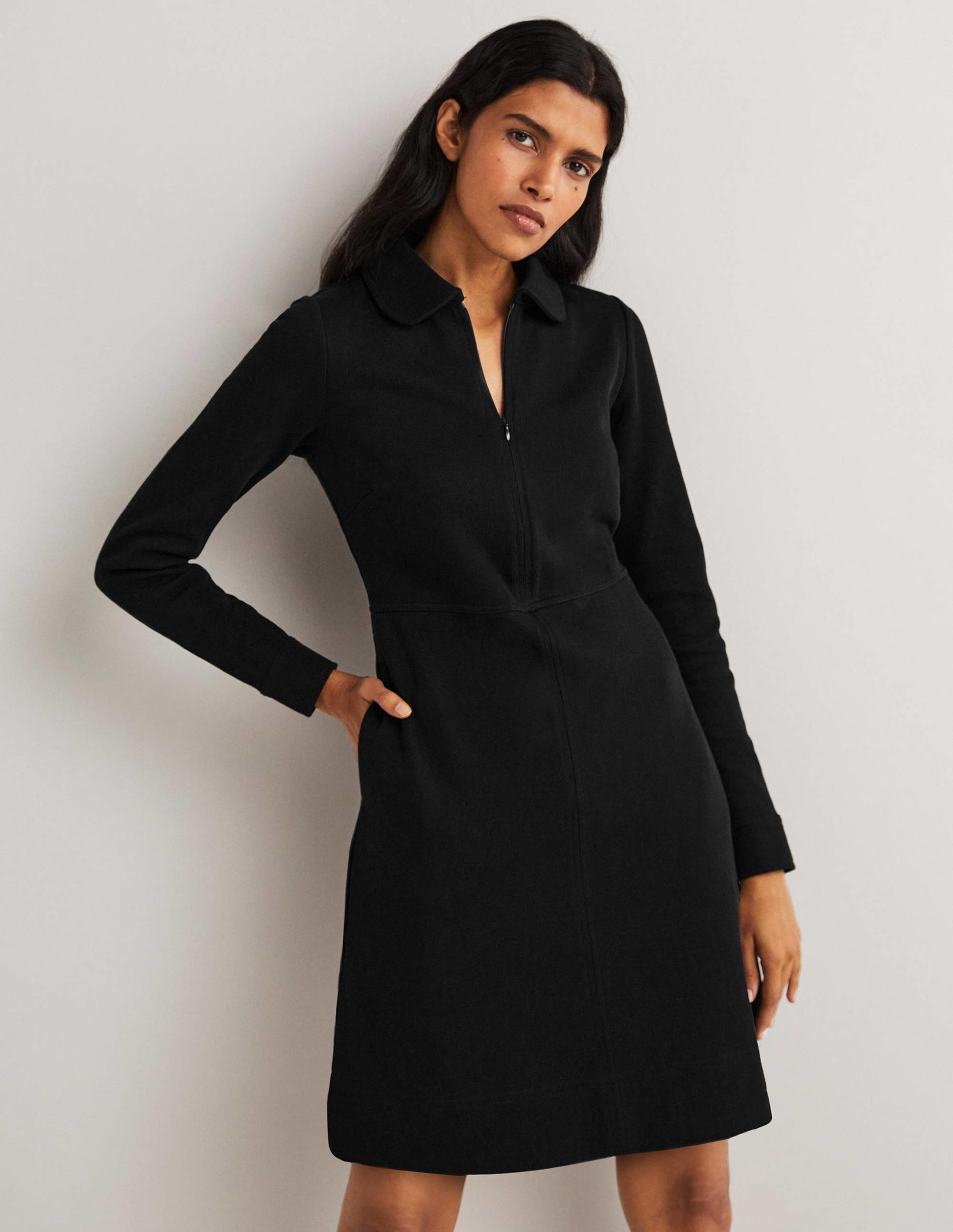 Robe fourreau en jersey zippée sur le devant-Noir-4