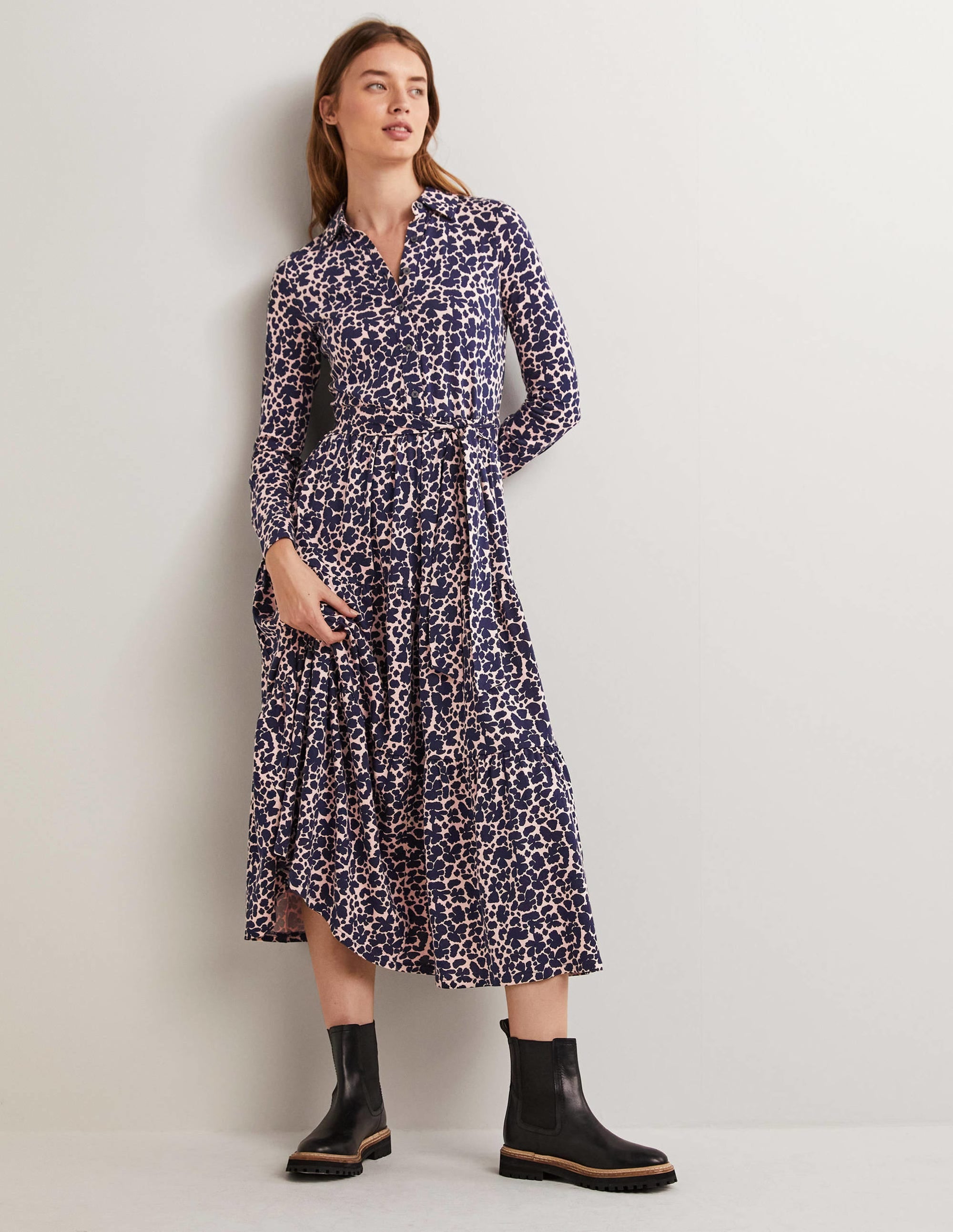 Robe-chemise longue en jersey à volants-Milkshake, motif Abstract Bud - Image 1