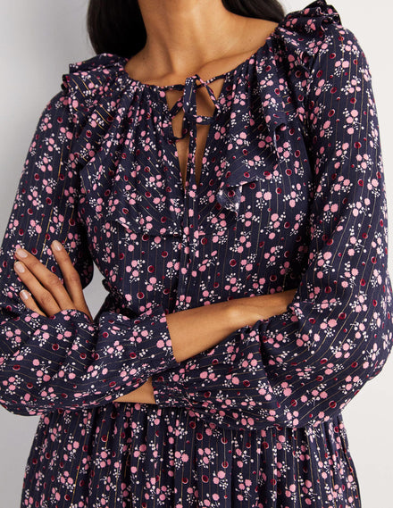 Metallisches Kleid mit Rüschen-Navy, Beerenzweig