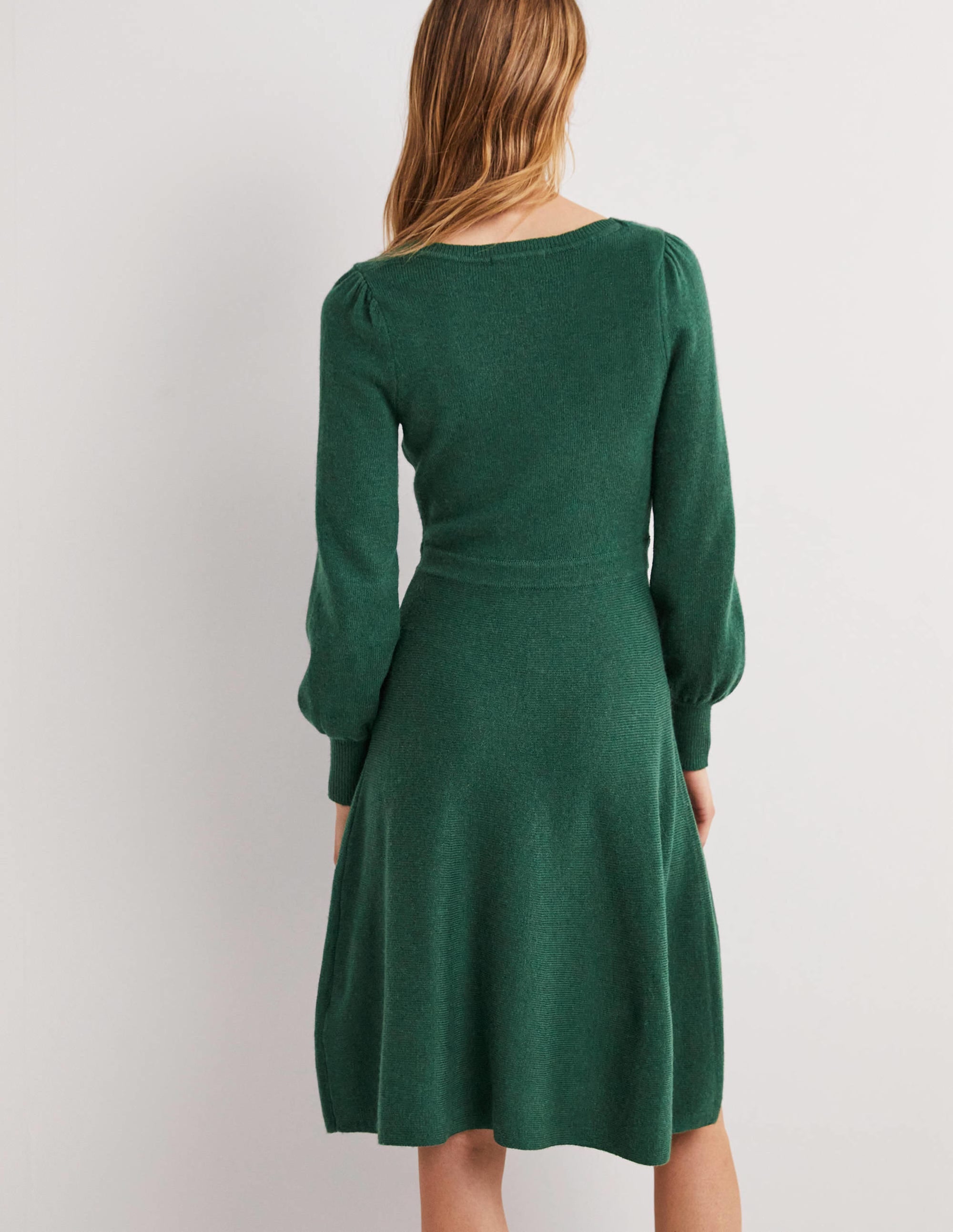 Strickkleid mit eckigem Ausschnitt-Trekking-Grün - Image 3