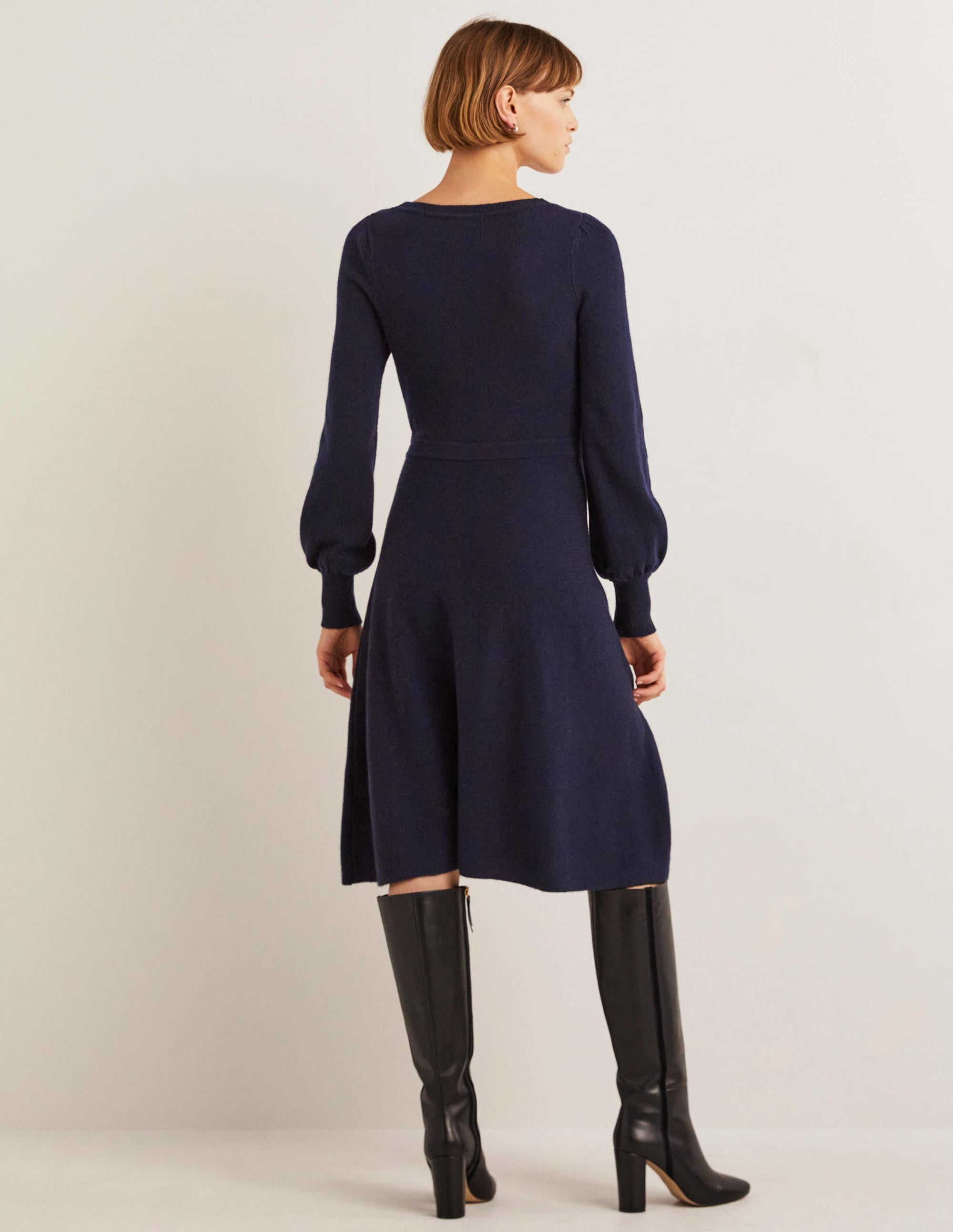 Strickkleid mit eckigem Ausschnitt-Marineblau - Image 3