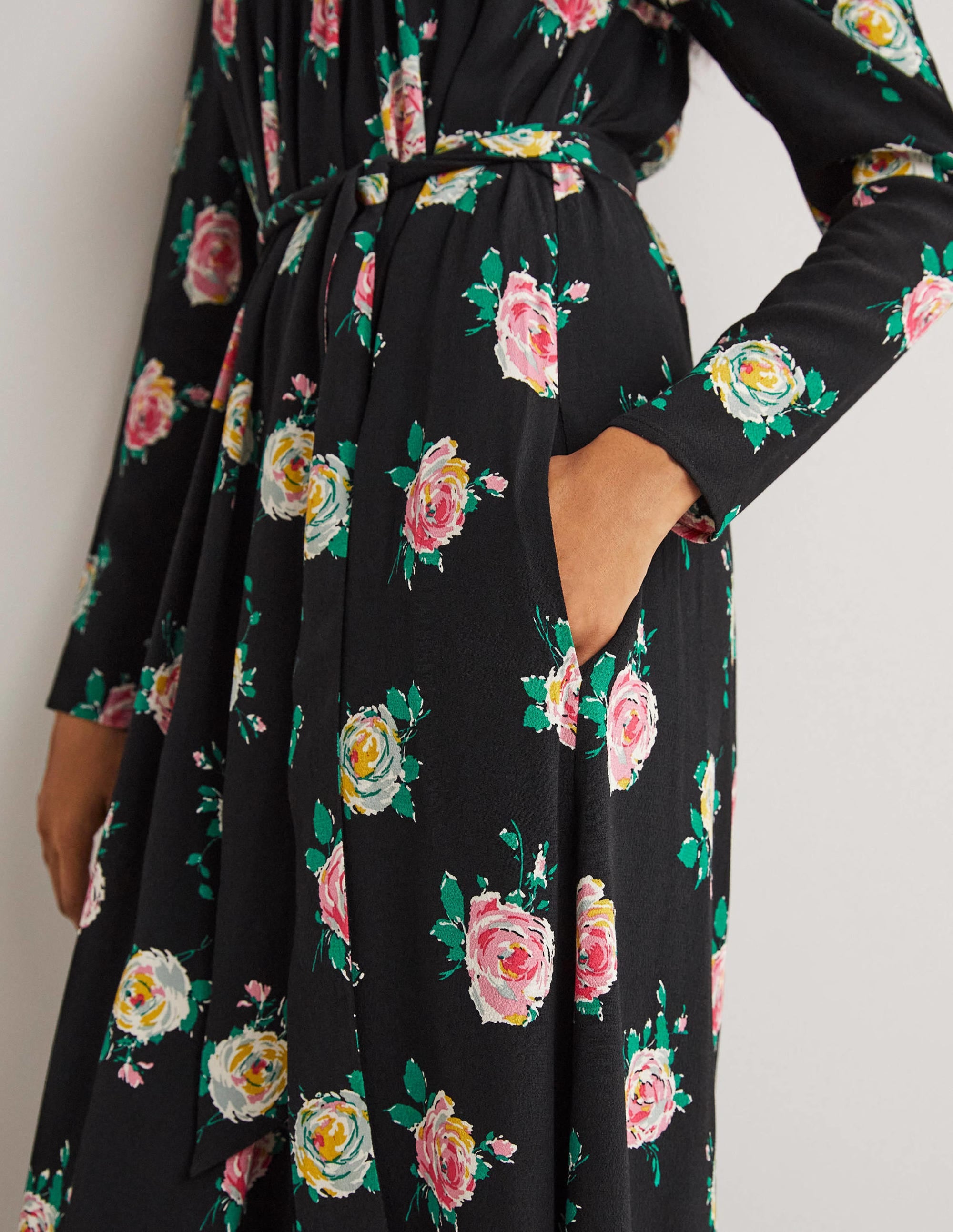 Robe longue à col carré-Noir, motif Painterly Rose - Image 2