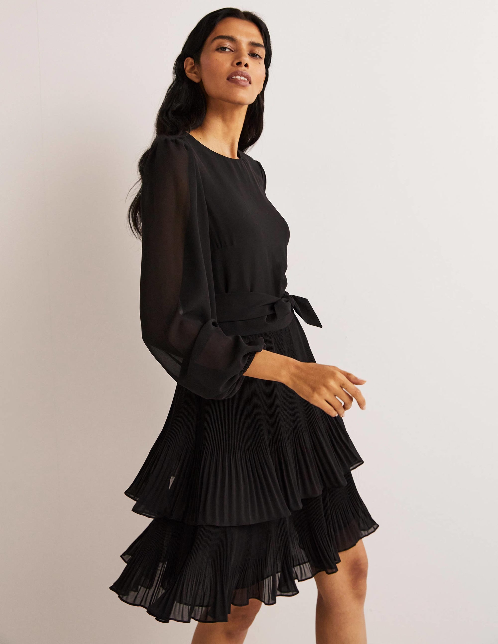 Minikleid mit Plisseerock-Schwarz - Image 4