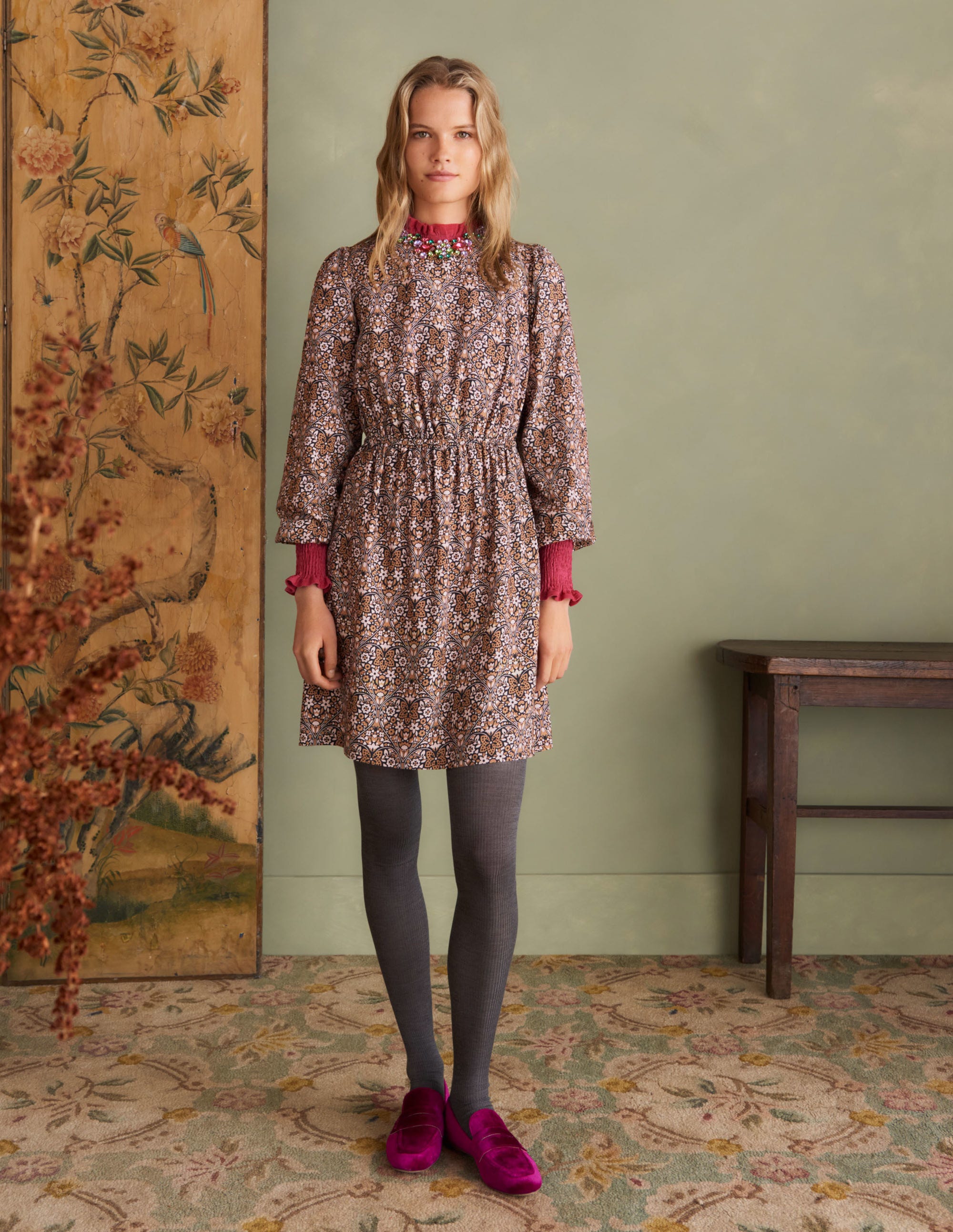 Kleid mit Rundhalsausschnitt-Dijonsenfgelb, Blütenherzen - Image 5