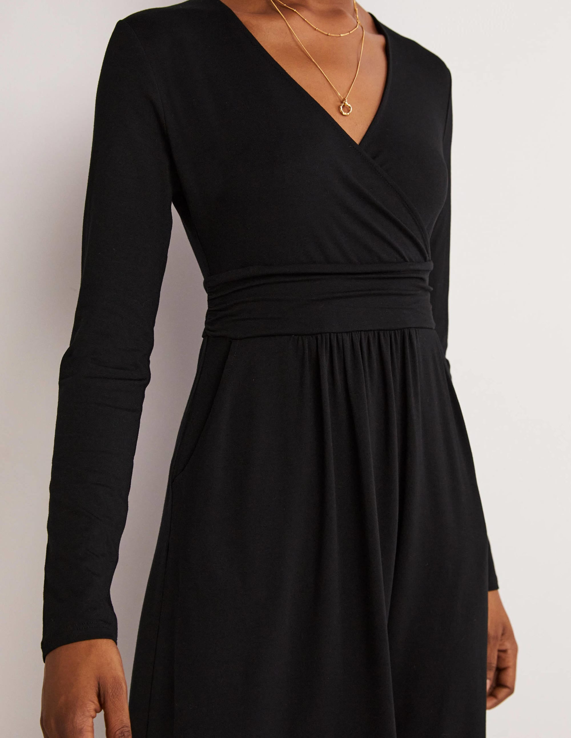 Layla Jerseykleid-Schwarz - Image 2