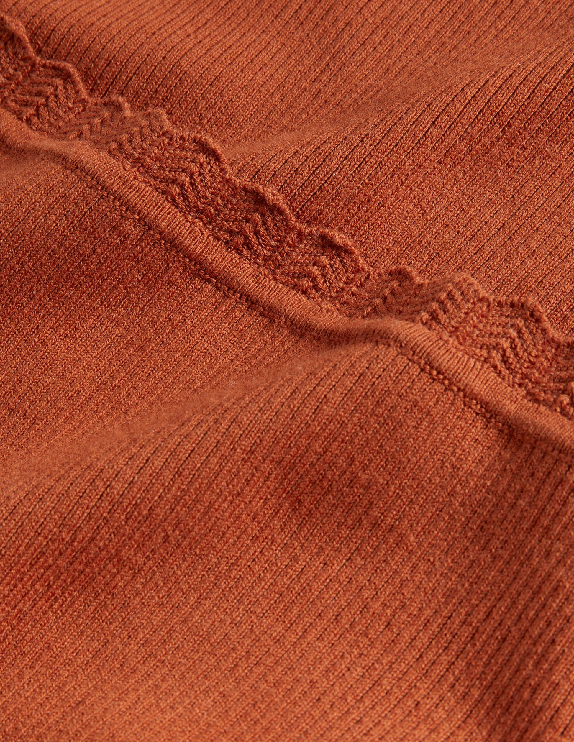 Rippstrickoberteil mit eckigem Ausschnitt-Rostrot-7