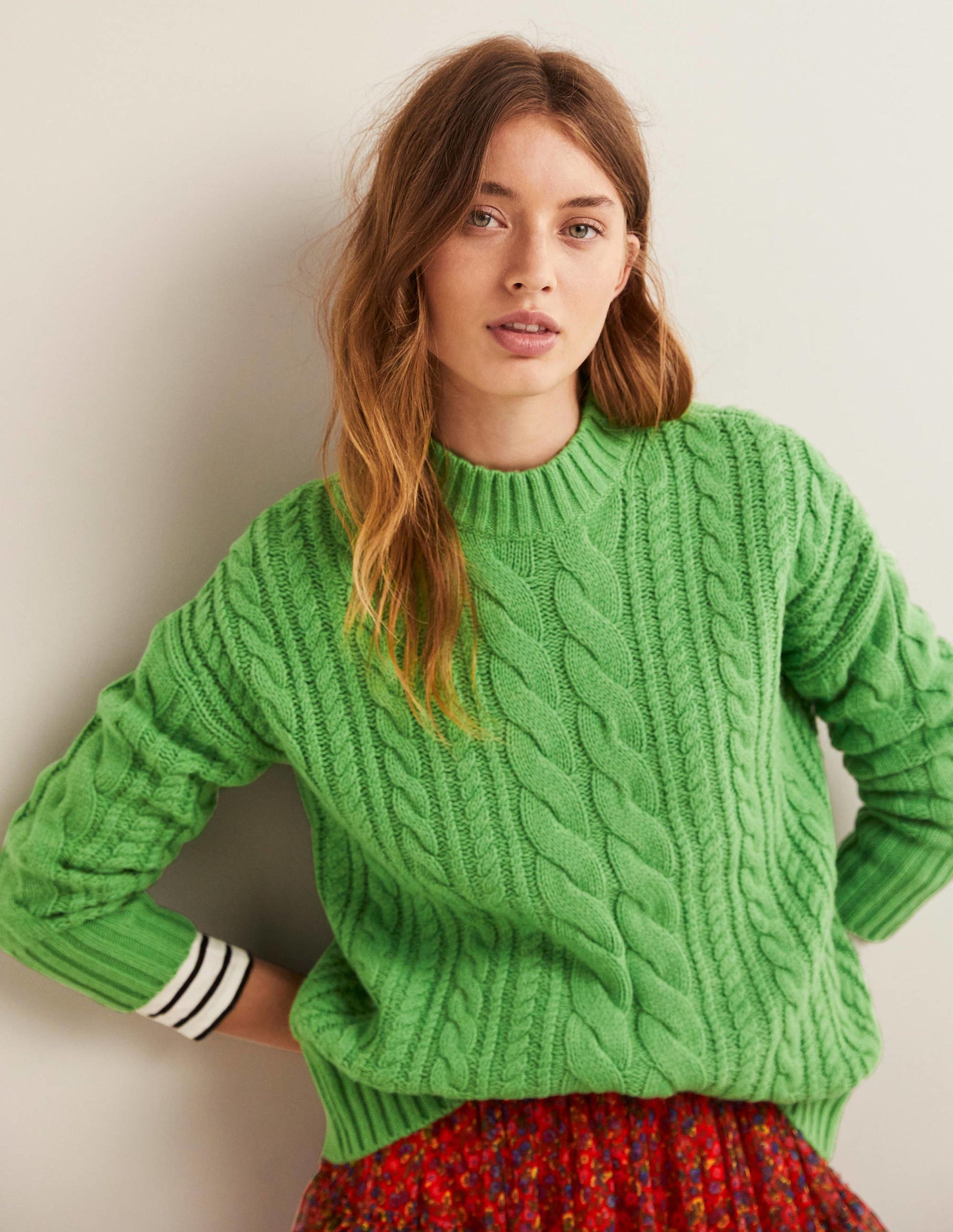Pullover mit Zopfstrickmuster-Leguangrün-2