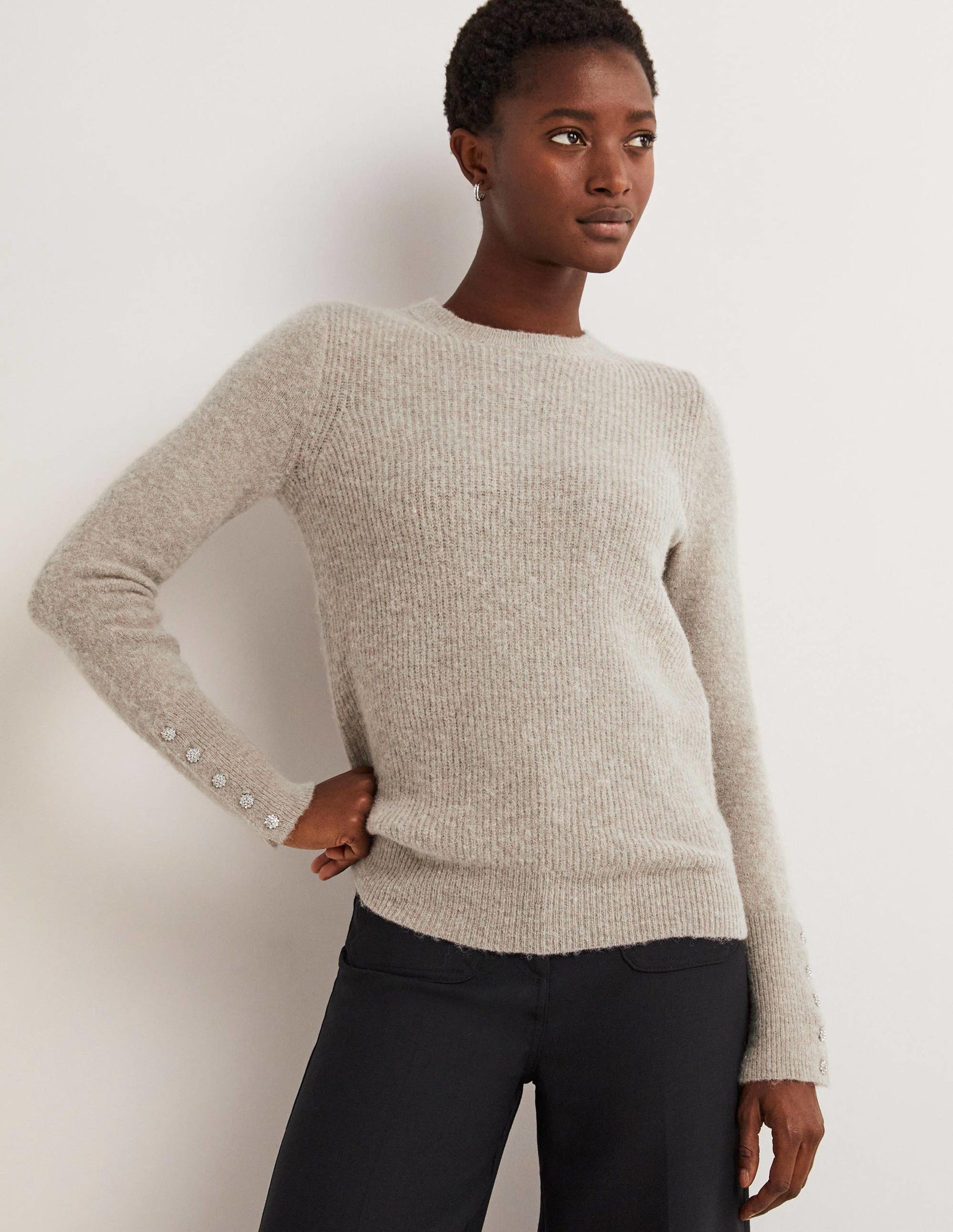 Pull duveteux à boutons ornementés-Taupe chiné-1
