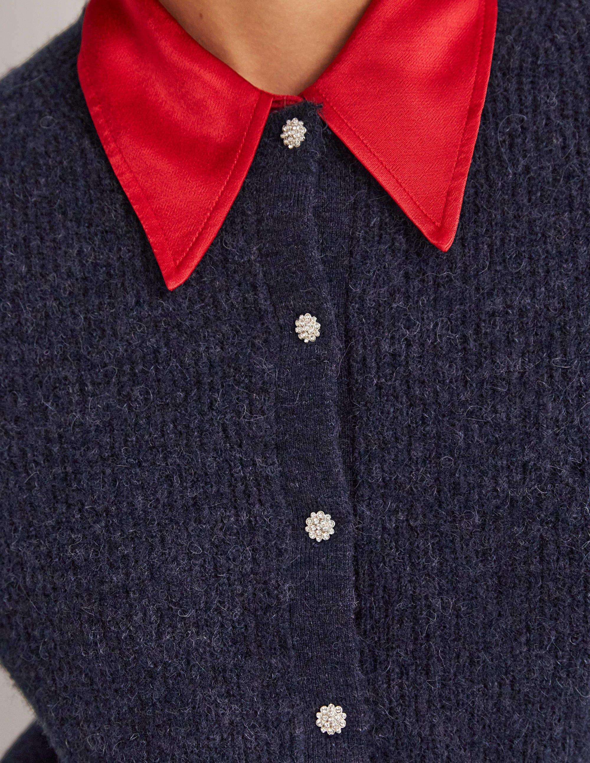 Navy Jewel Button Fluffy Cardigan-Bleu marine - Image 2