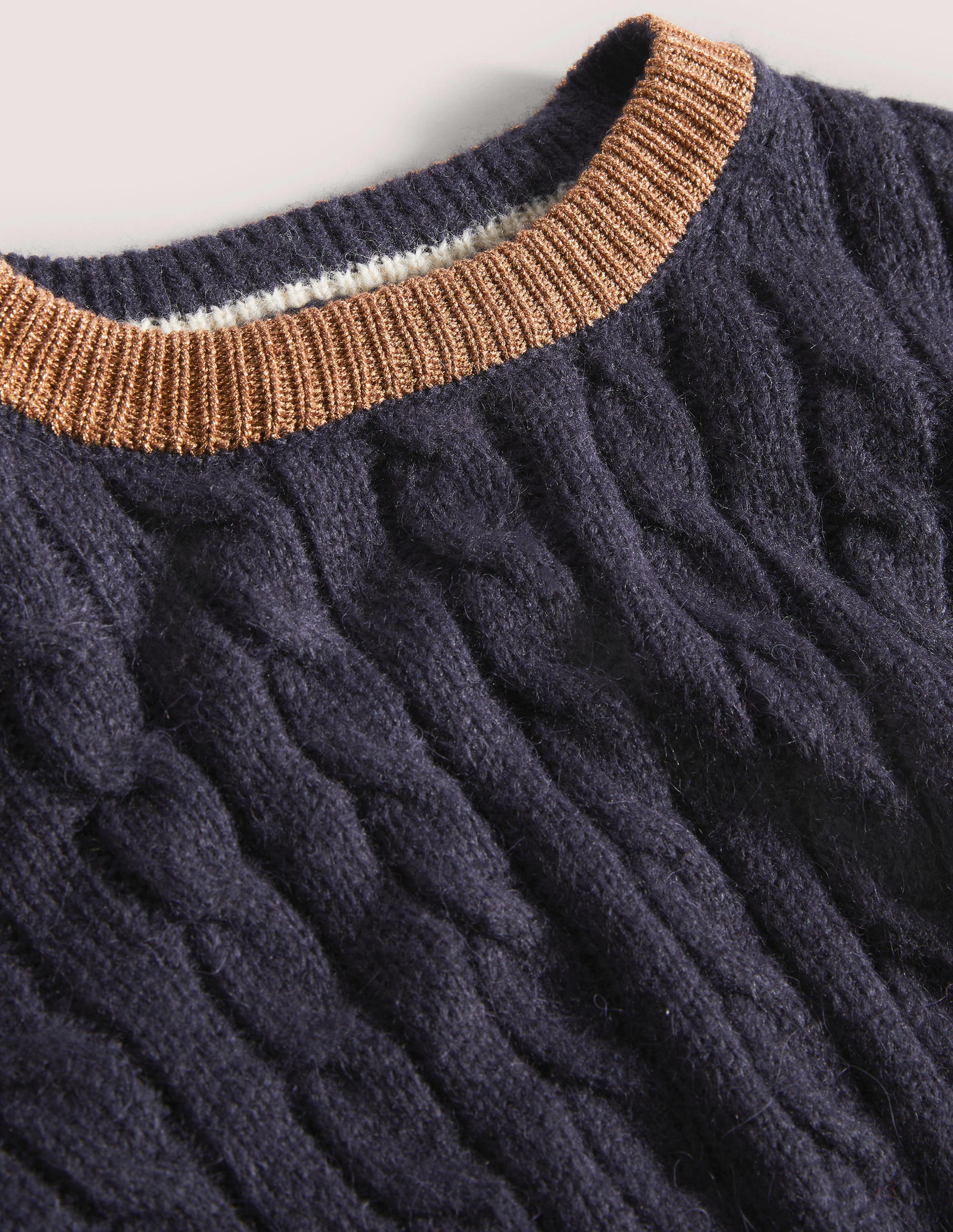Flauschiger Pullover mit Glitzerzopftrick-Navy, Goldglitzer - Image 5