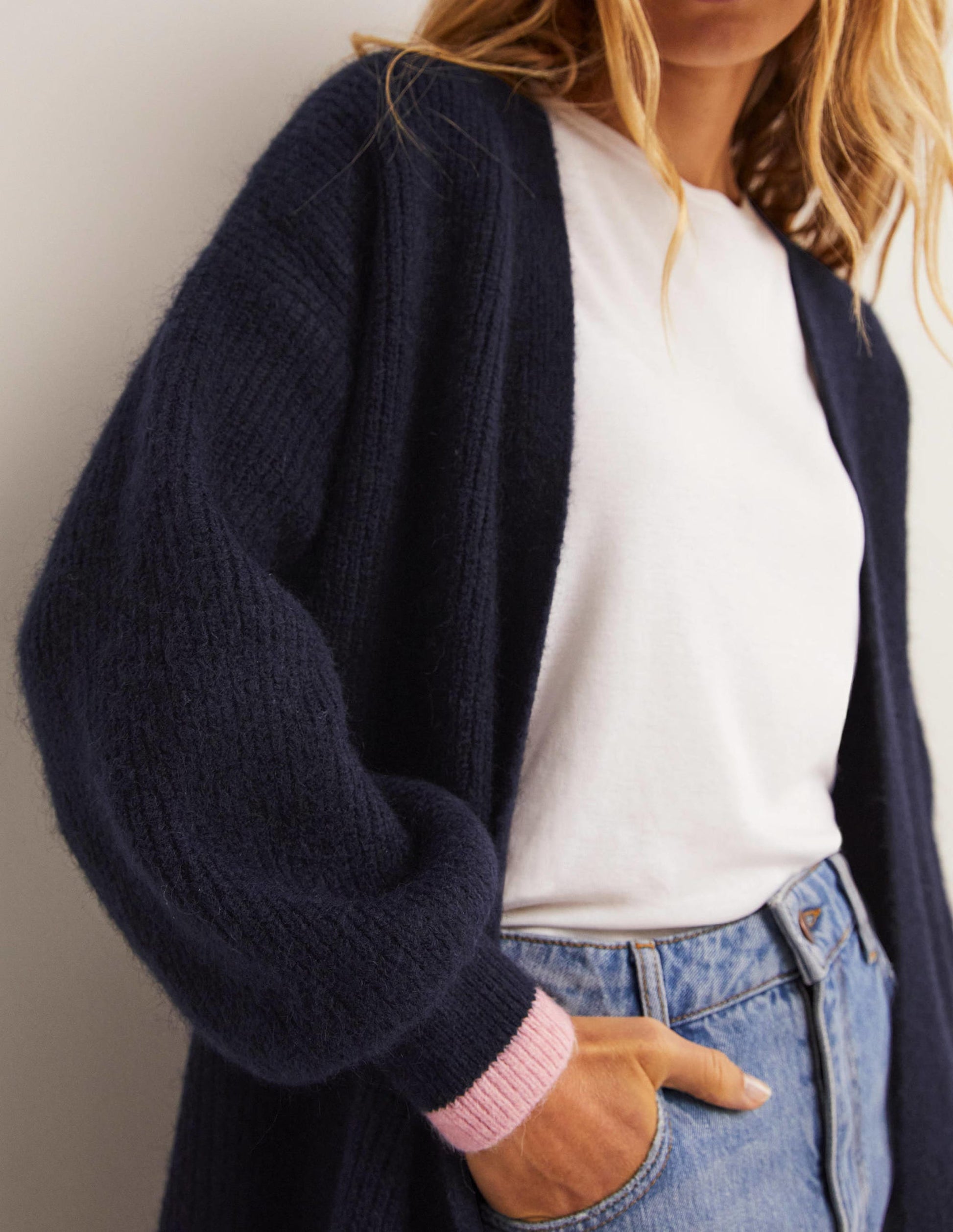 Flauschiger langer Cardigan-Navy, Eisrosa-4