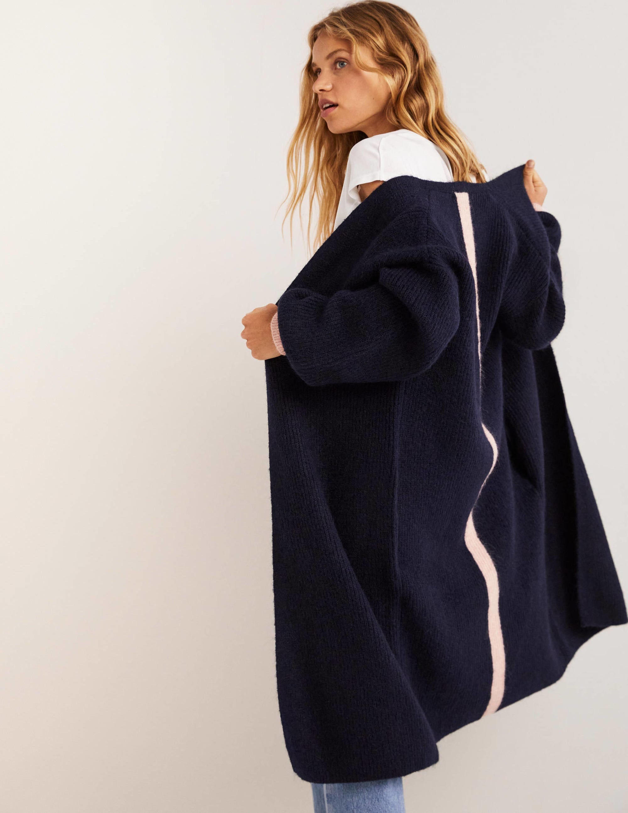 Flauschiger langer Cardigan-Navy, Eisrosa - Image 5