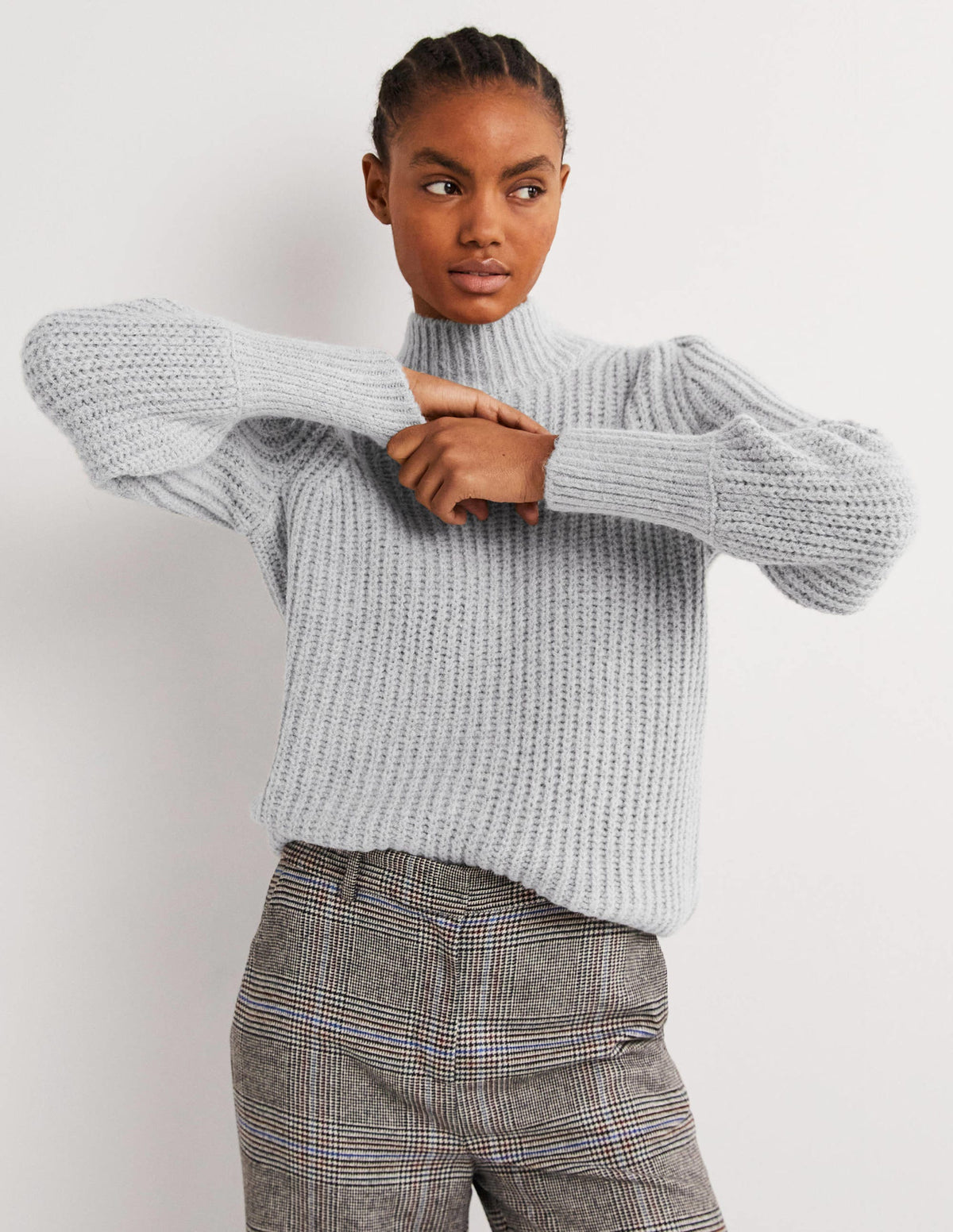 Flauschiger Rippstrickpullover mit hohem Kragen-Grau Melange - Image 1