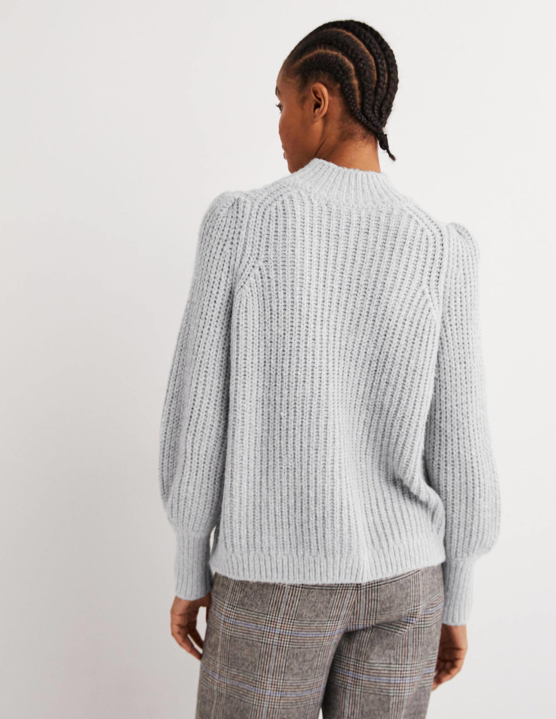 Flauschiger Rippstrickpullover mit hohem Kragen-Grau Melange-3