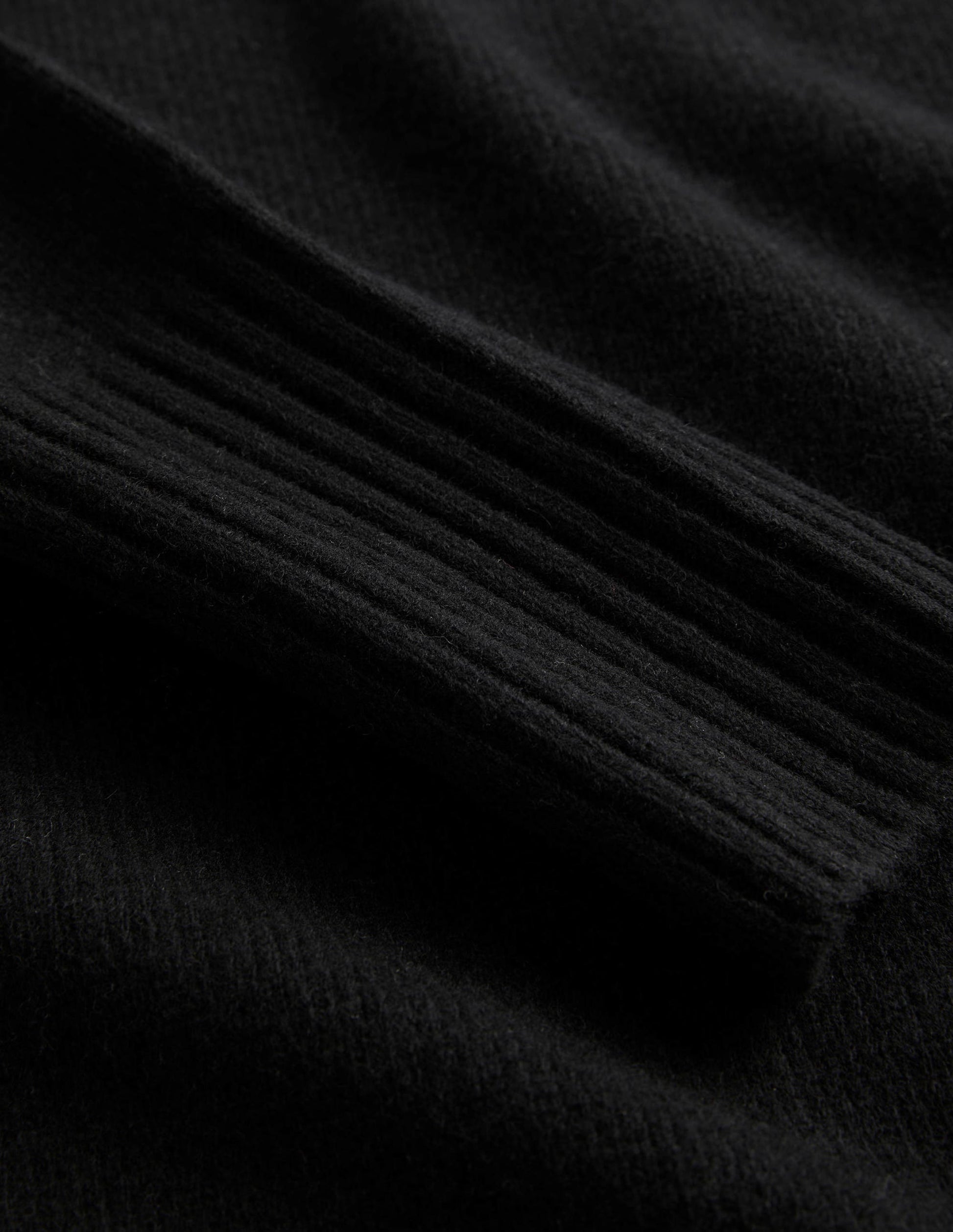 Jessica Oversize-Pullover-Schwarz-7