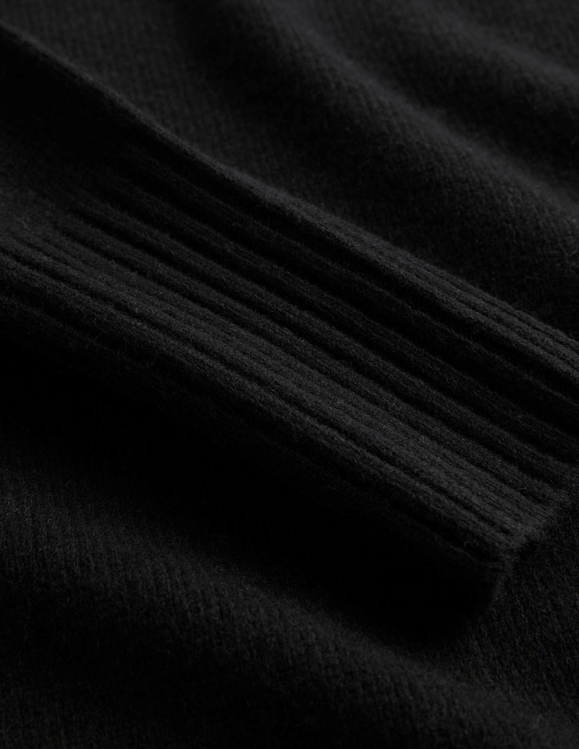 Jessica Oversize-Pullover-Schwarz - Image 7