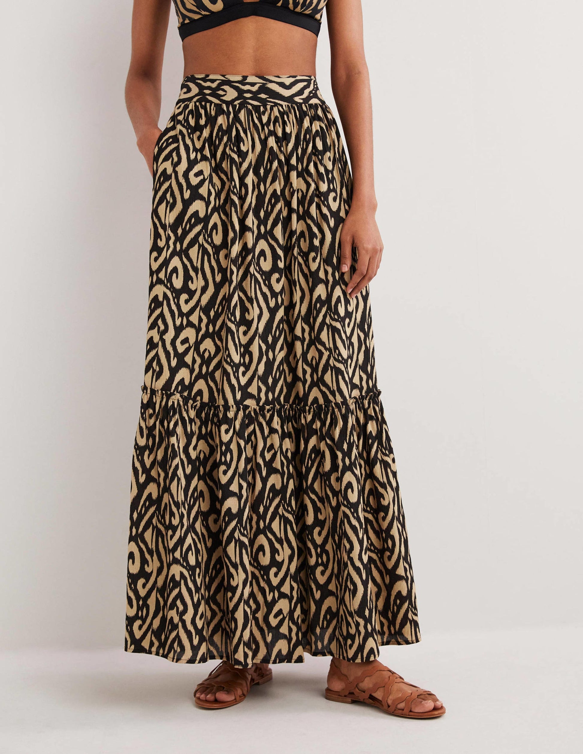 Jupe longue Grace plissée-Noir, Ikat-2