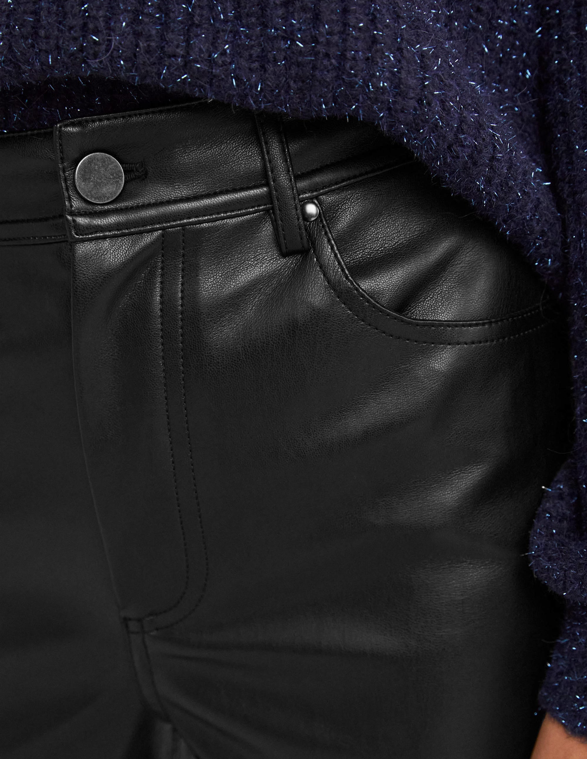 Pantalon droit en similicuir-Noir - Image 2
