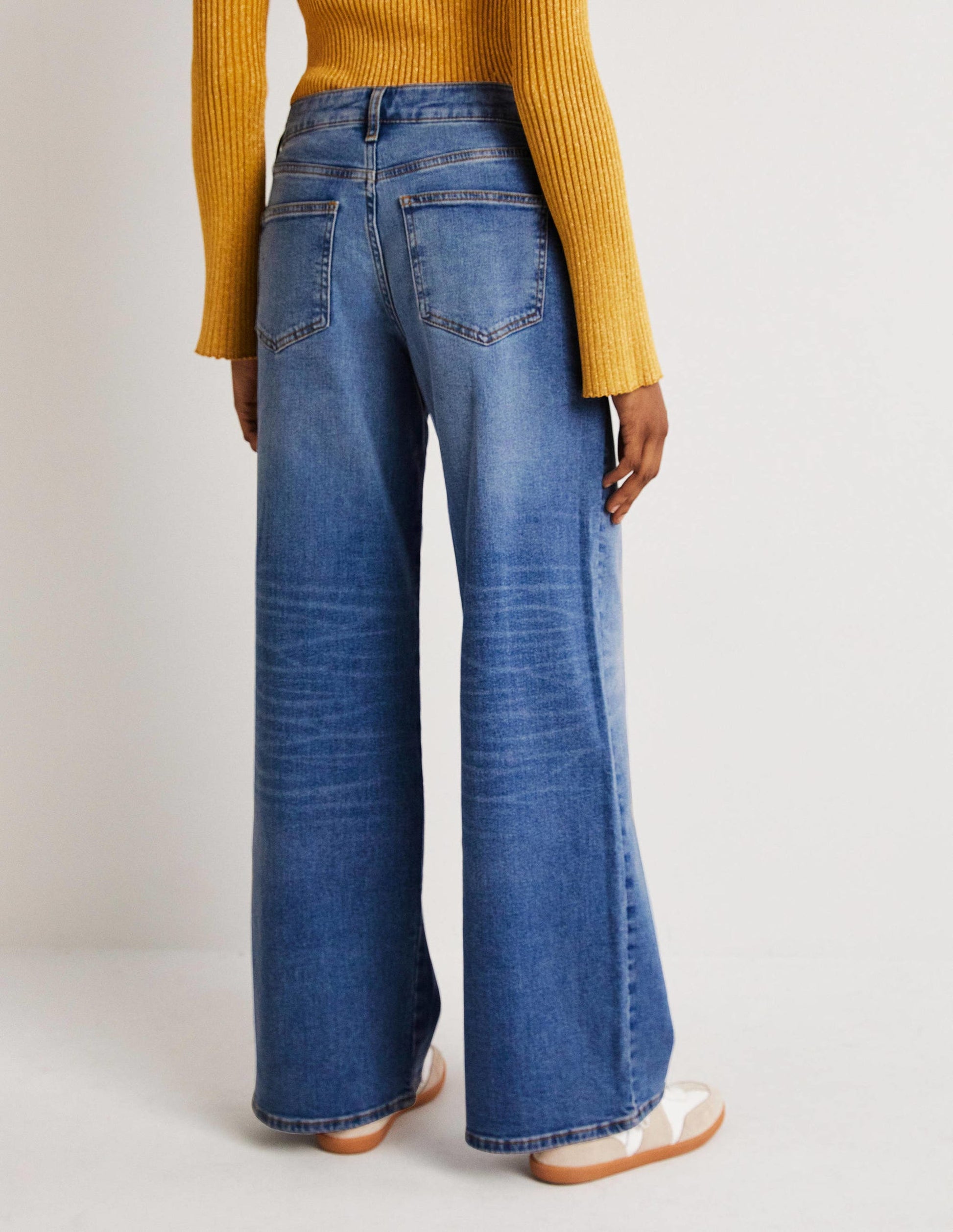 Tief sitzende Jeans mit weitem Bein-Helles Vintageblau-3