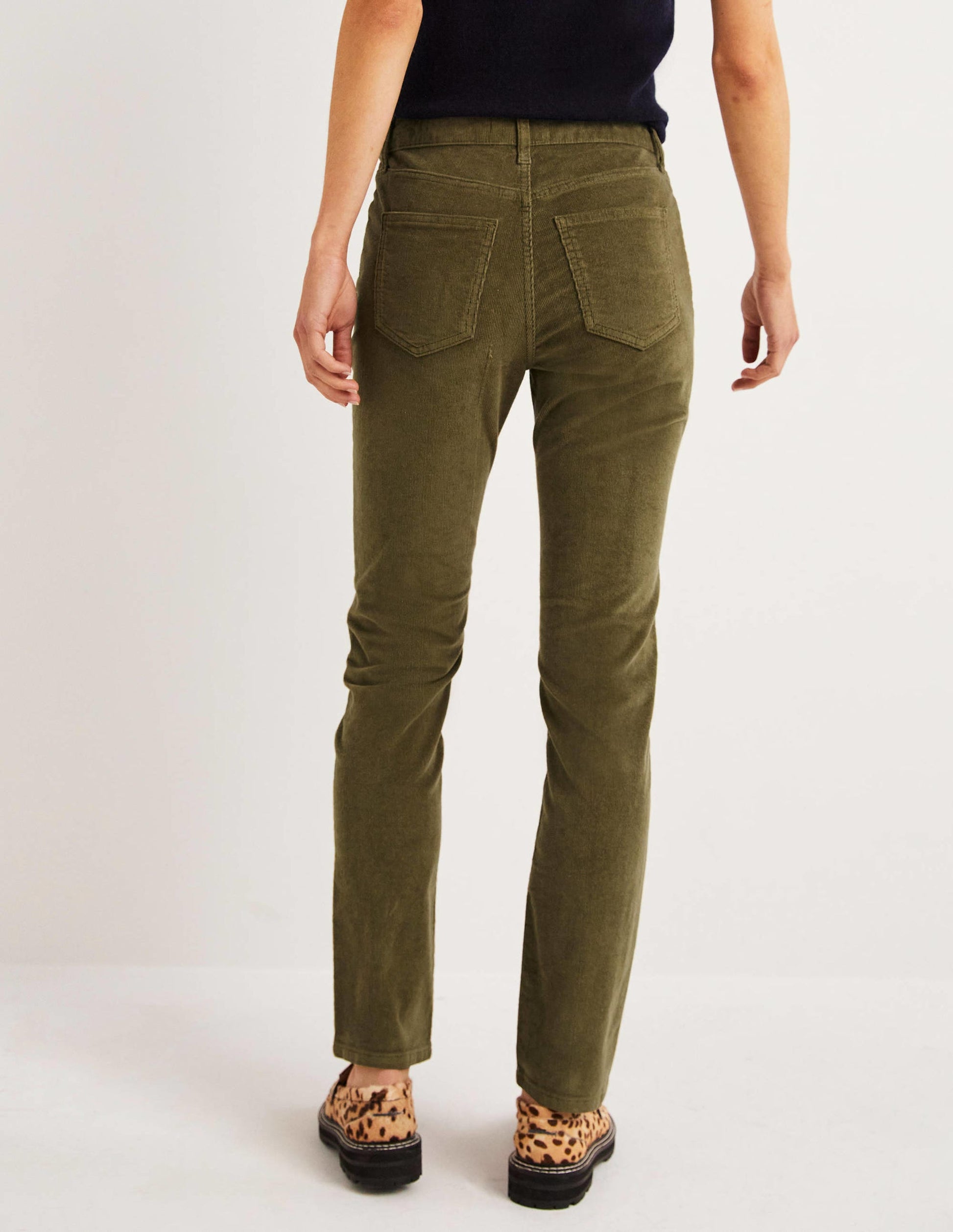 Schmale Cord-Jeans mit geradem Bein-Feldgrün-3