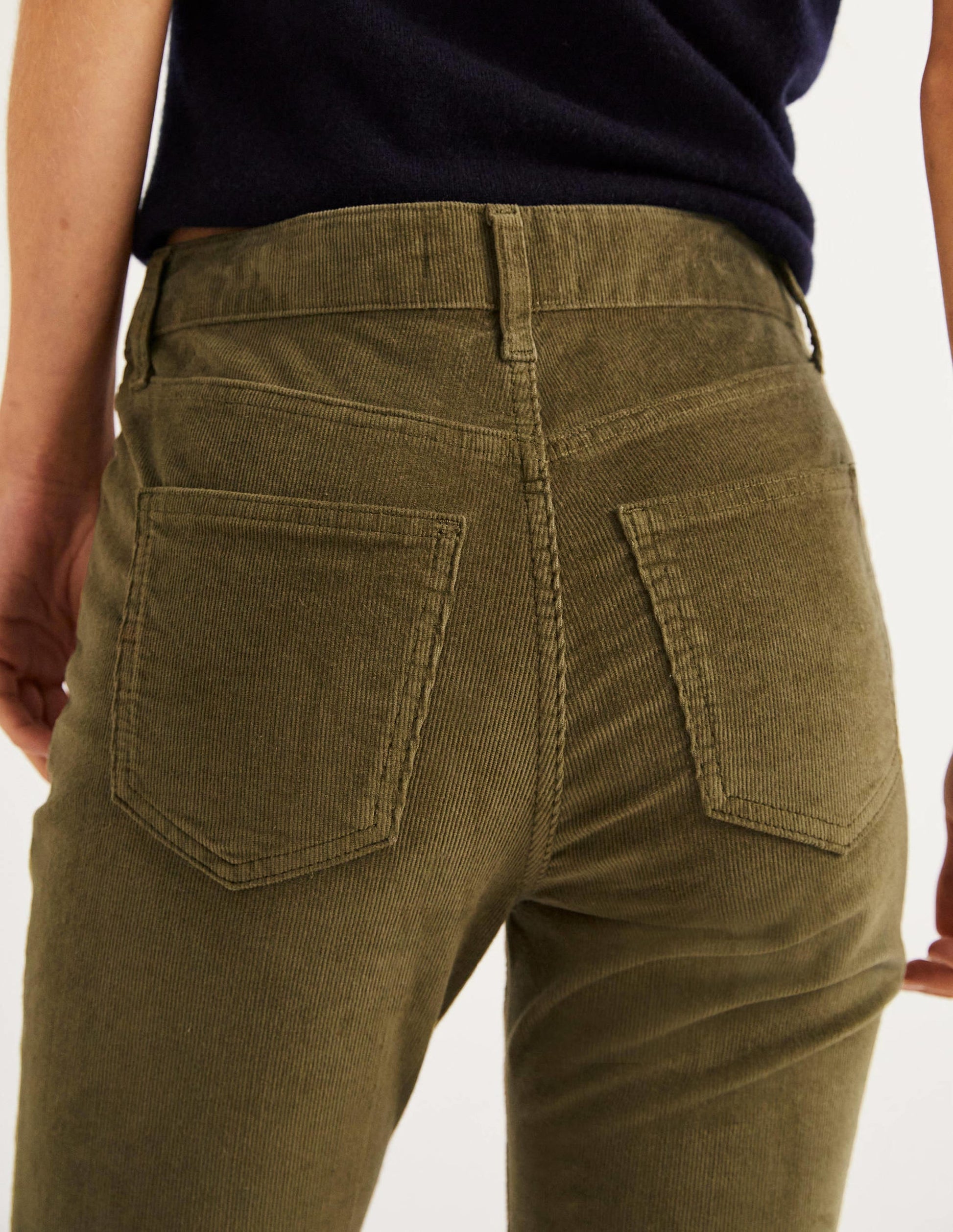 Schmale Cord-Jeans mit geradem Bein-Feldgrün-4